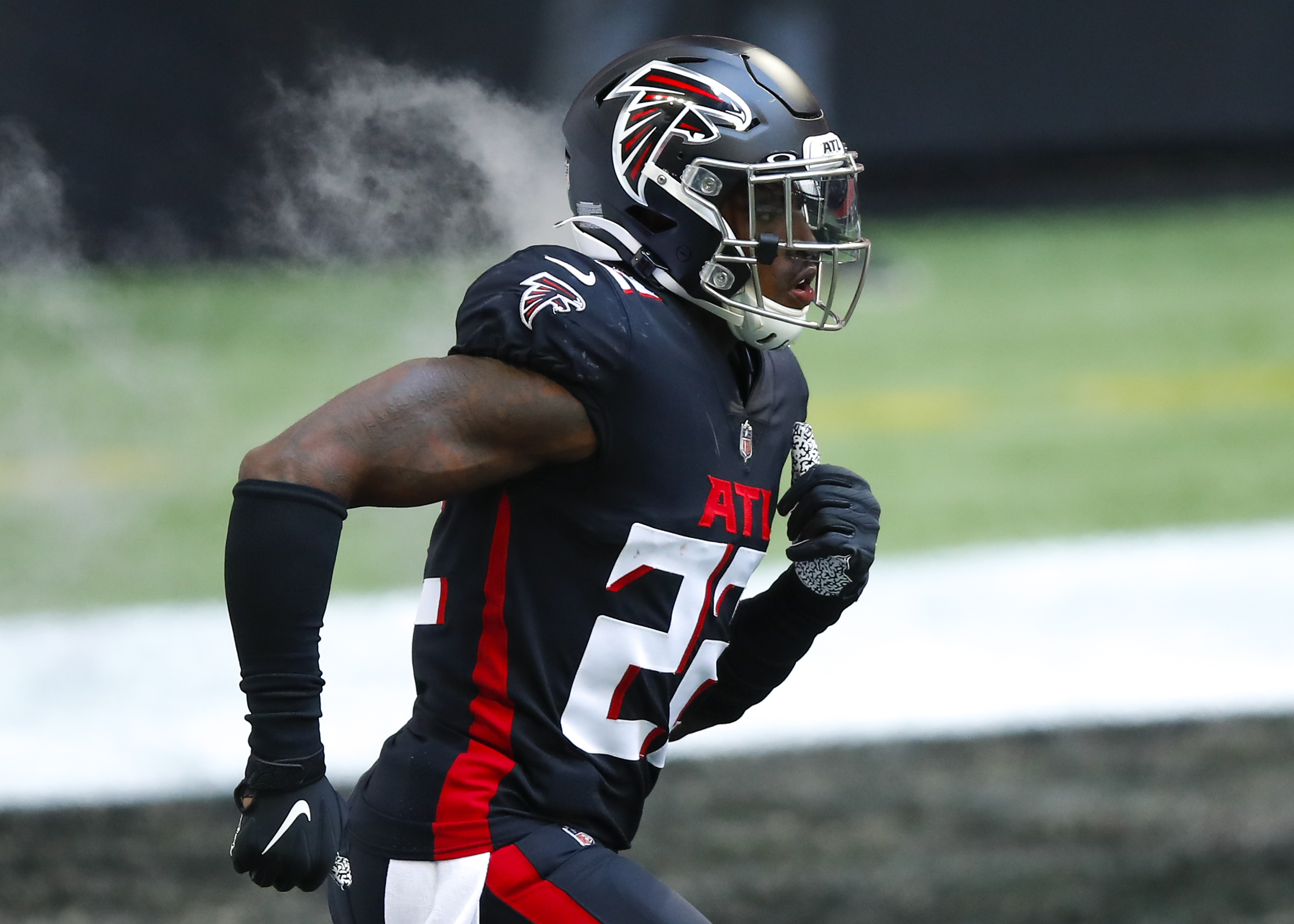 Kam Chancellor says Falcons safety Keanu Neal is special