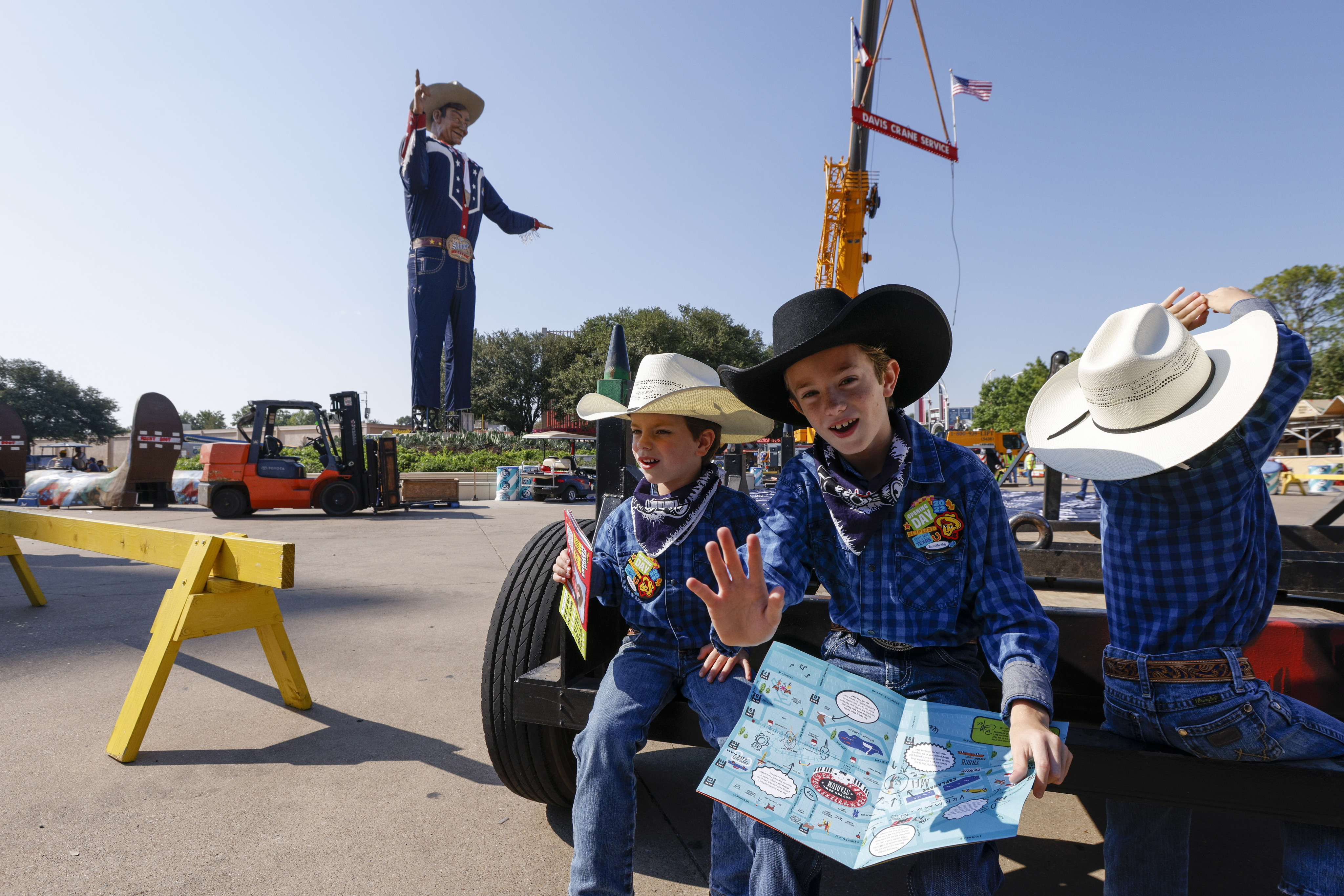 Fire destroys State Fair of Texas icon Big Tex