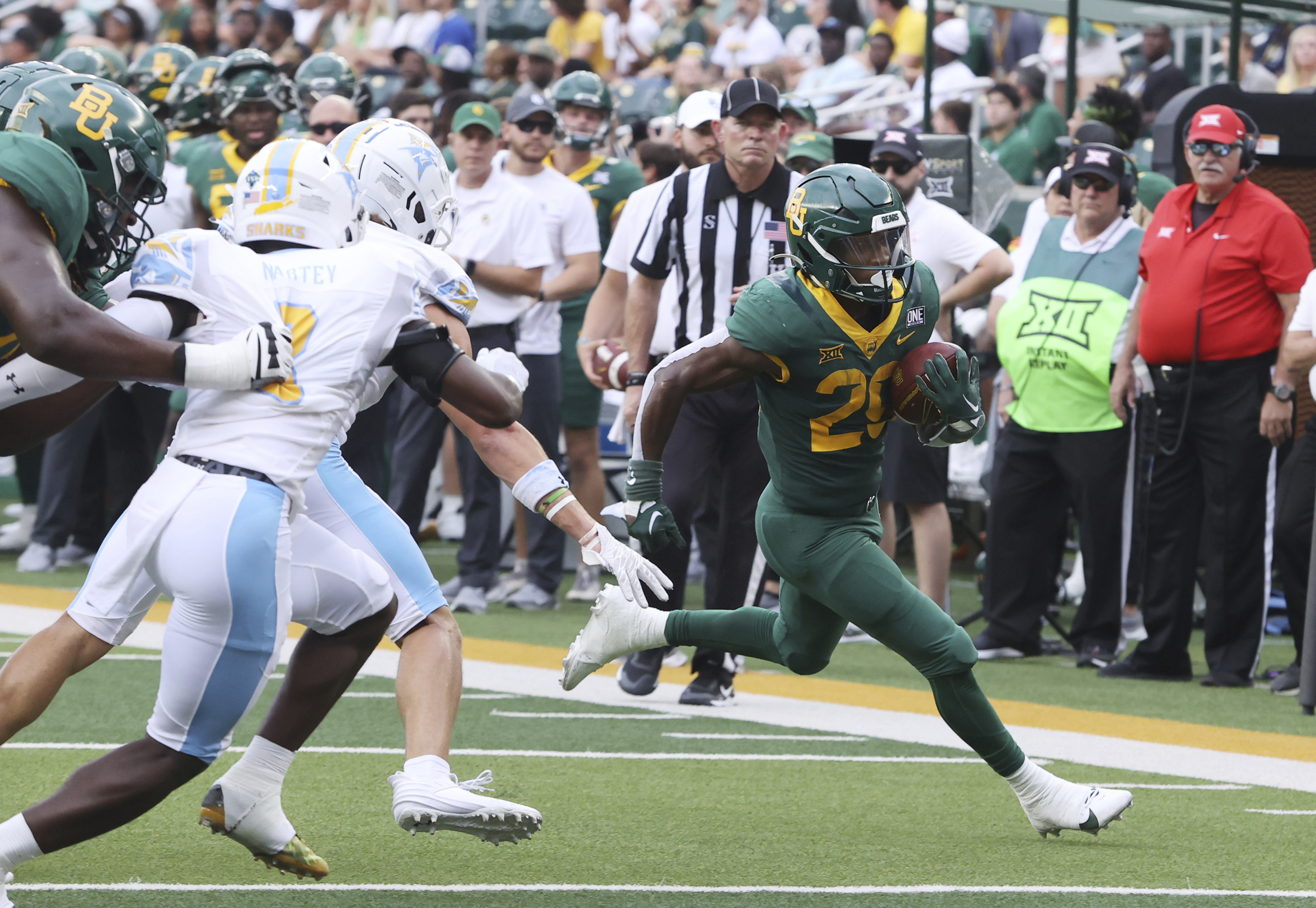 Baylor ends 6-game losing streak with win over FCS-member Long Island  University