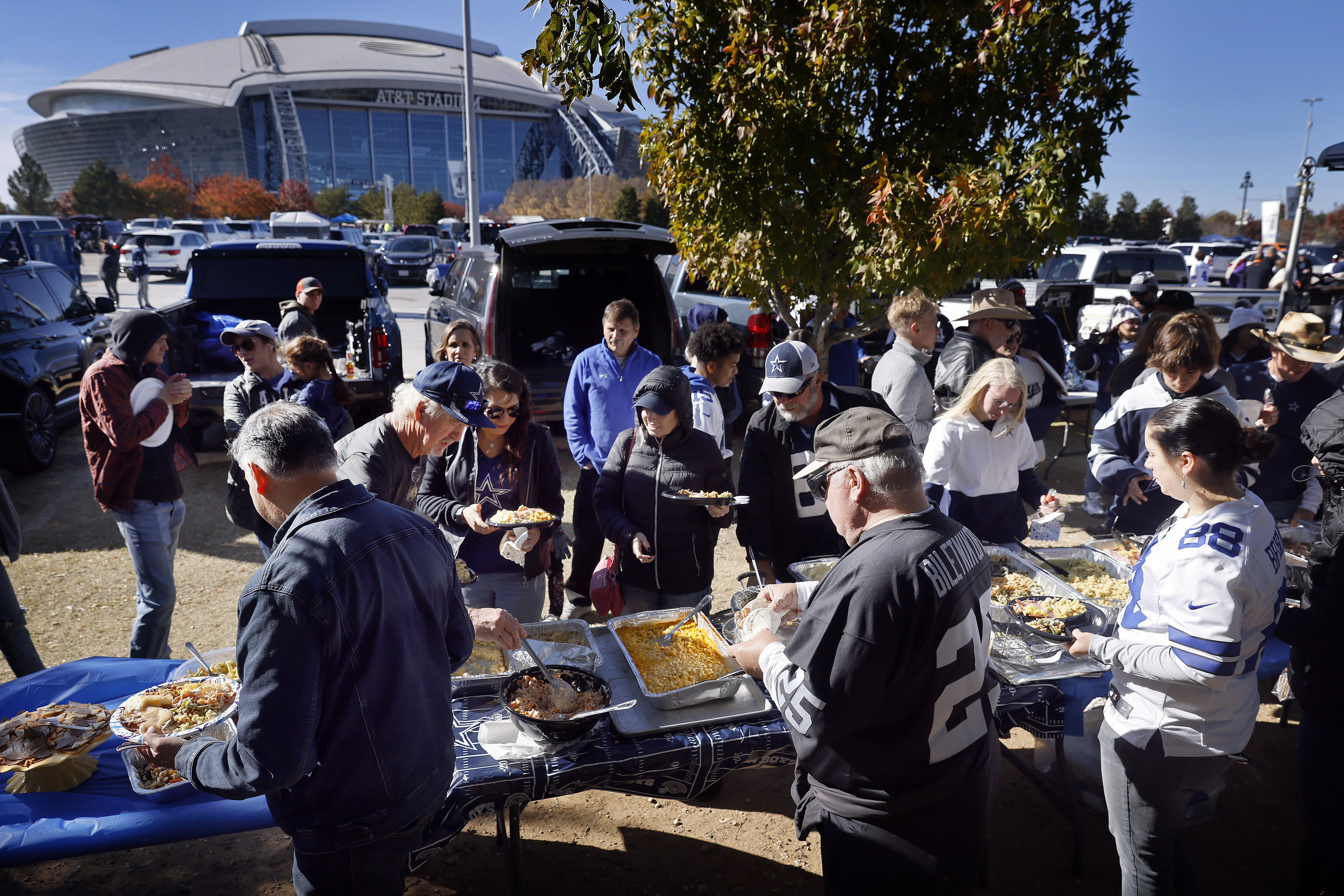 Too much turkey? Cowboys lucky to make overtime after putting fans to sleep  on Thanksgiving