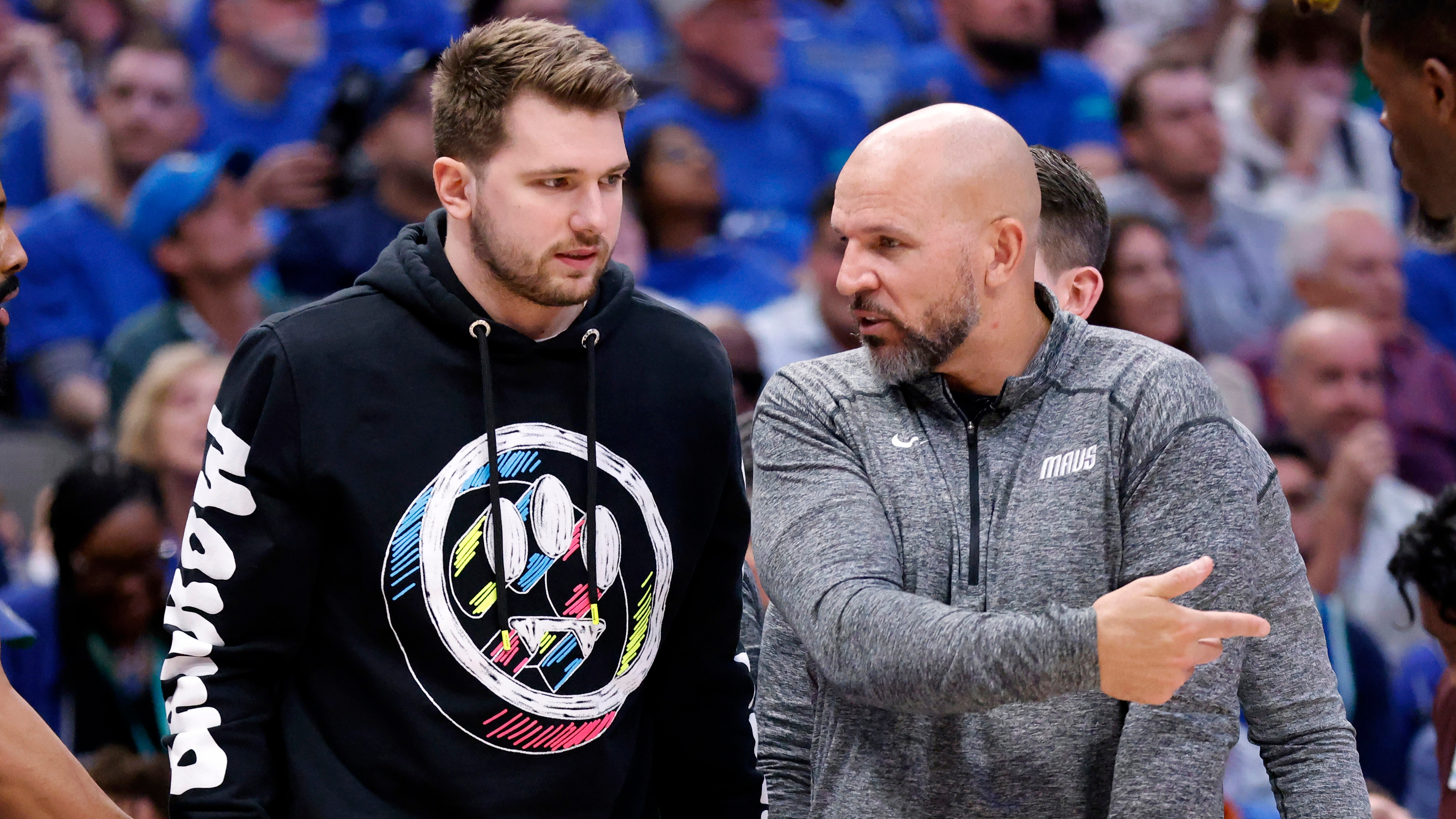 Travis Scott, Reggie Jackson, Luka Doncic turn out for Rangers-Astros game 4