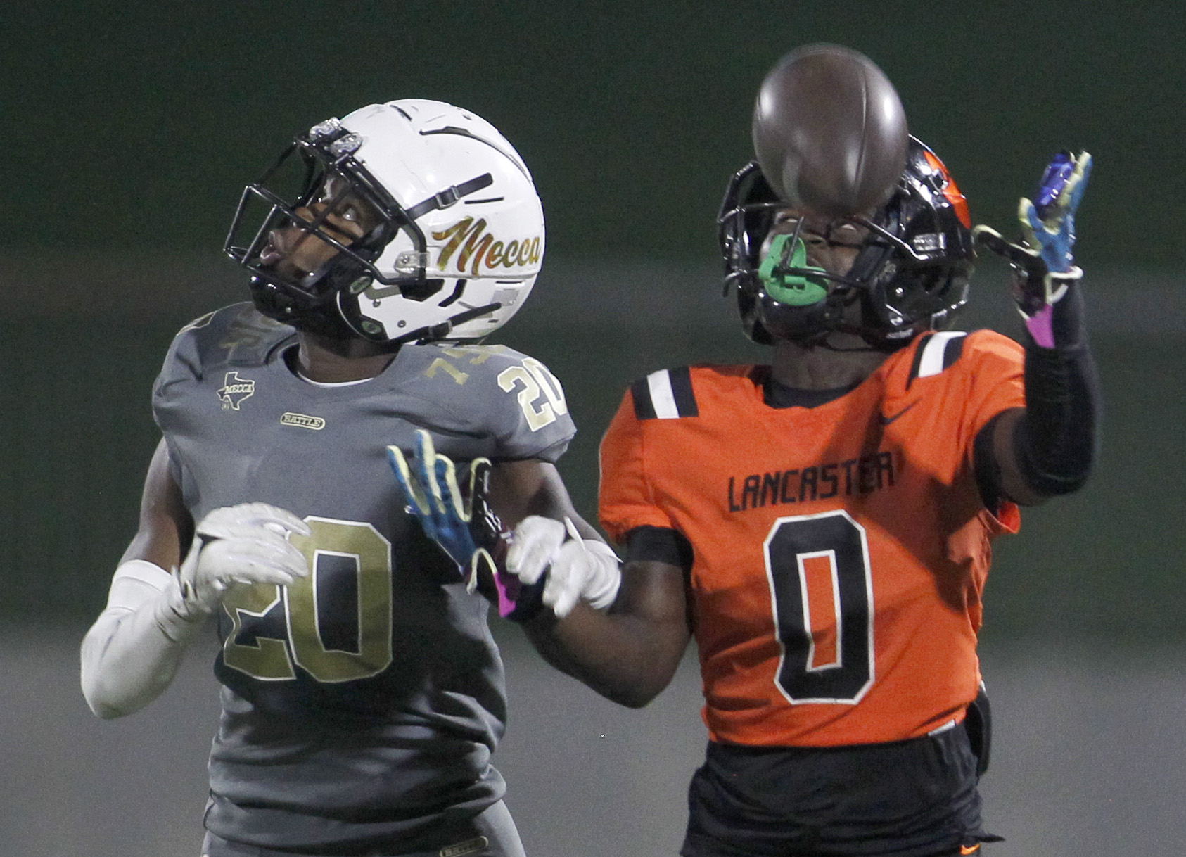 WFAA Friday Night Football Week 2: South Oak Cliff vs. Lancaster