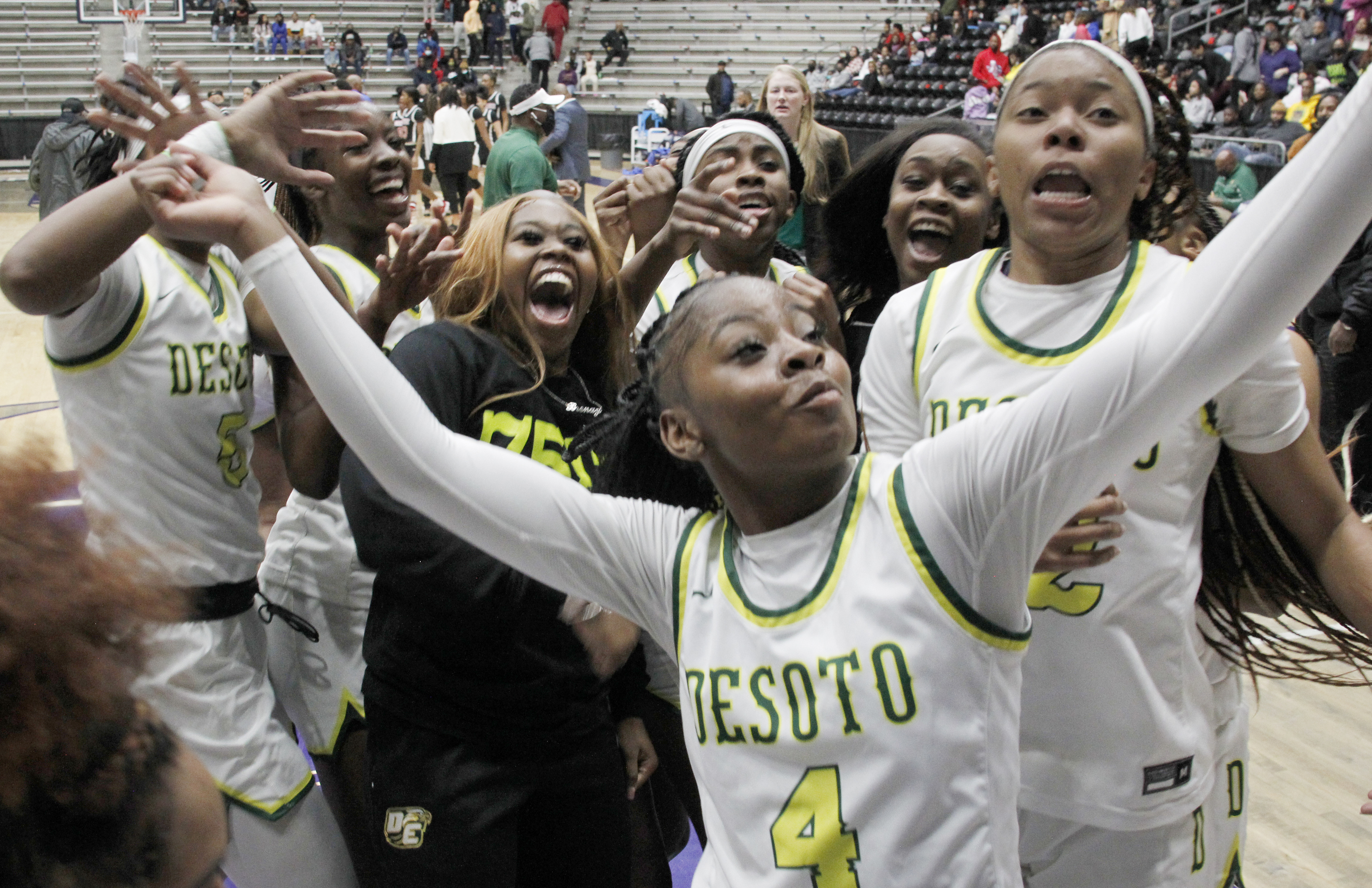 2022 UIL girls basketball state final results, previous round scores for Dallas-area teams