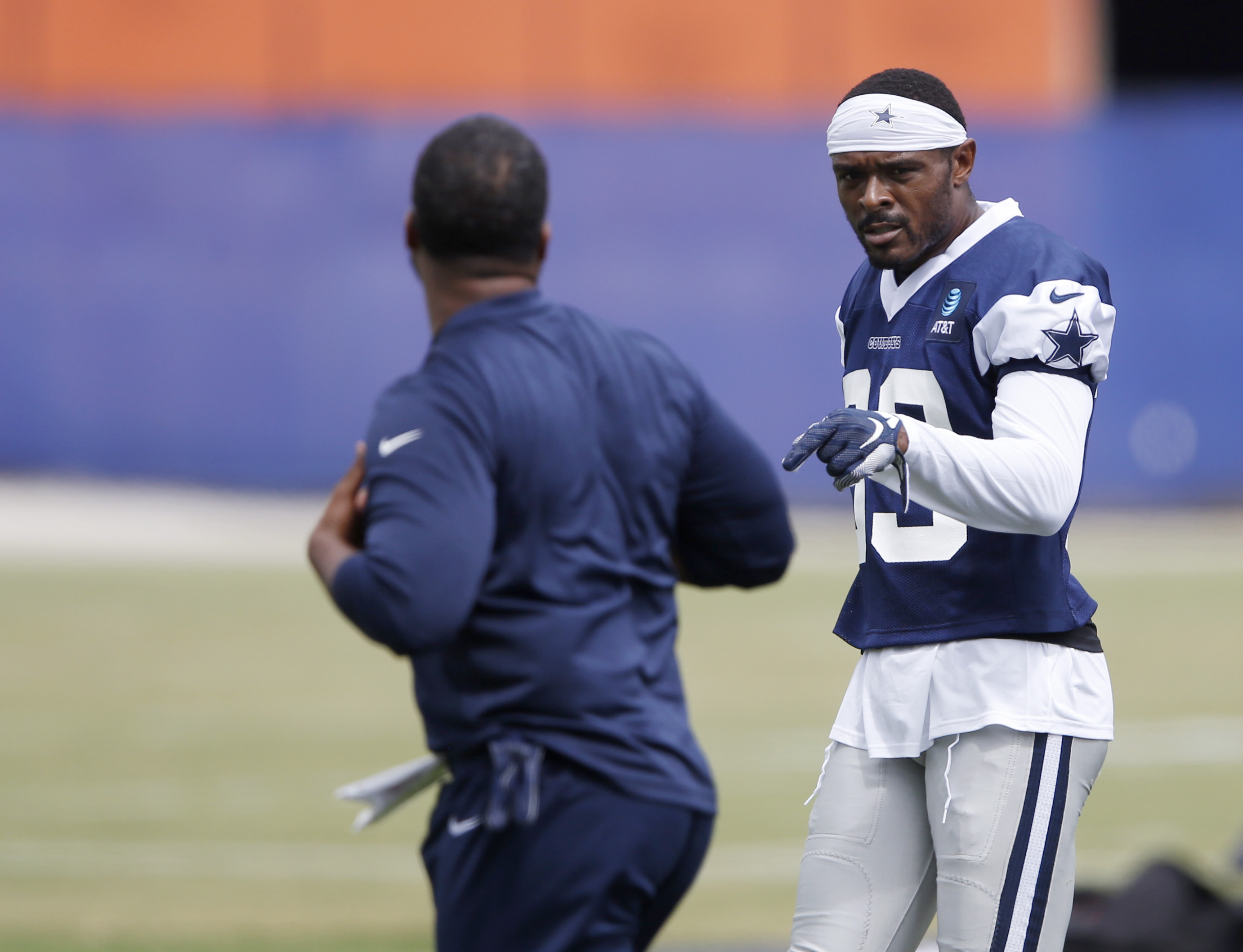 Brandon Carr Among 15 Practice Squad Additions