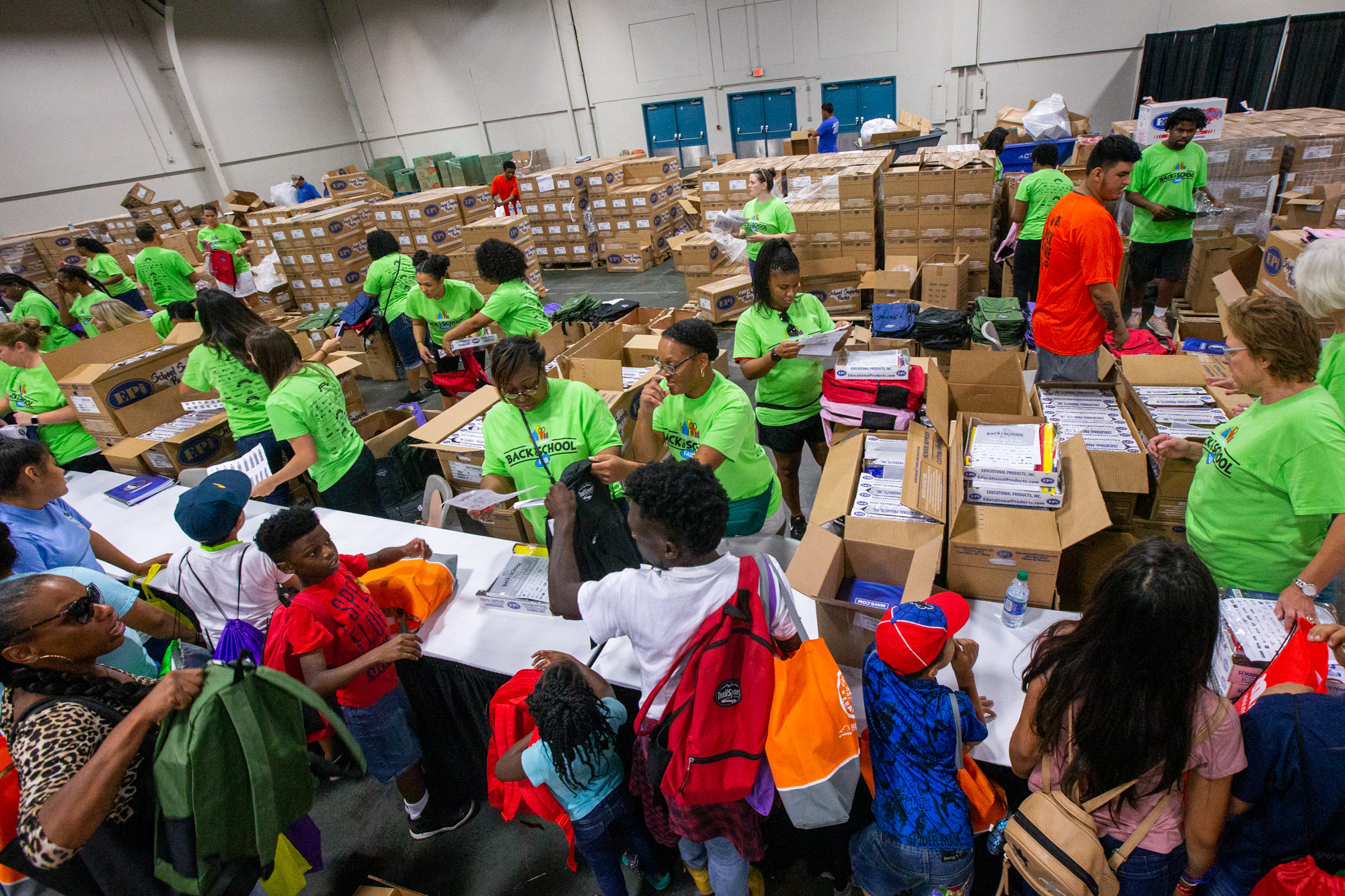 Dallas ISD students to receive free school supplies at Mayor's Back to  School Fair