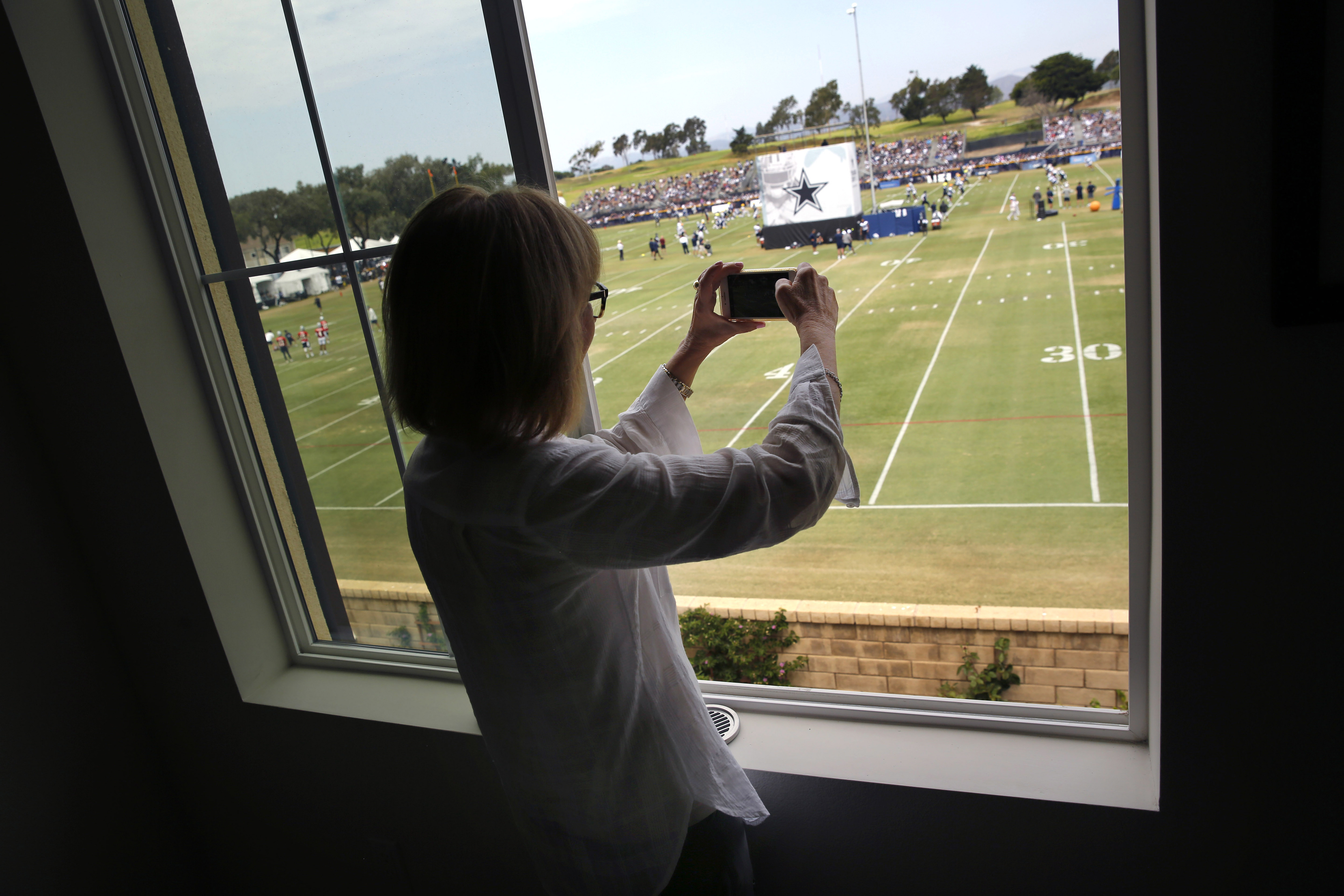 Cowboys' training camp attendance in Southern California dipped by