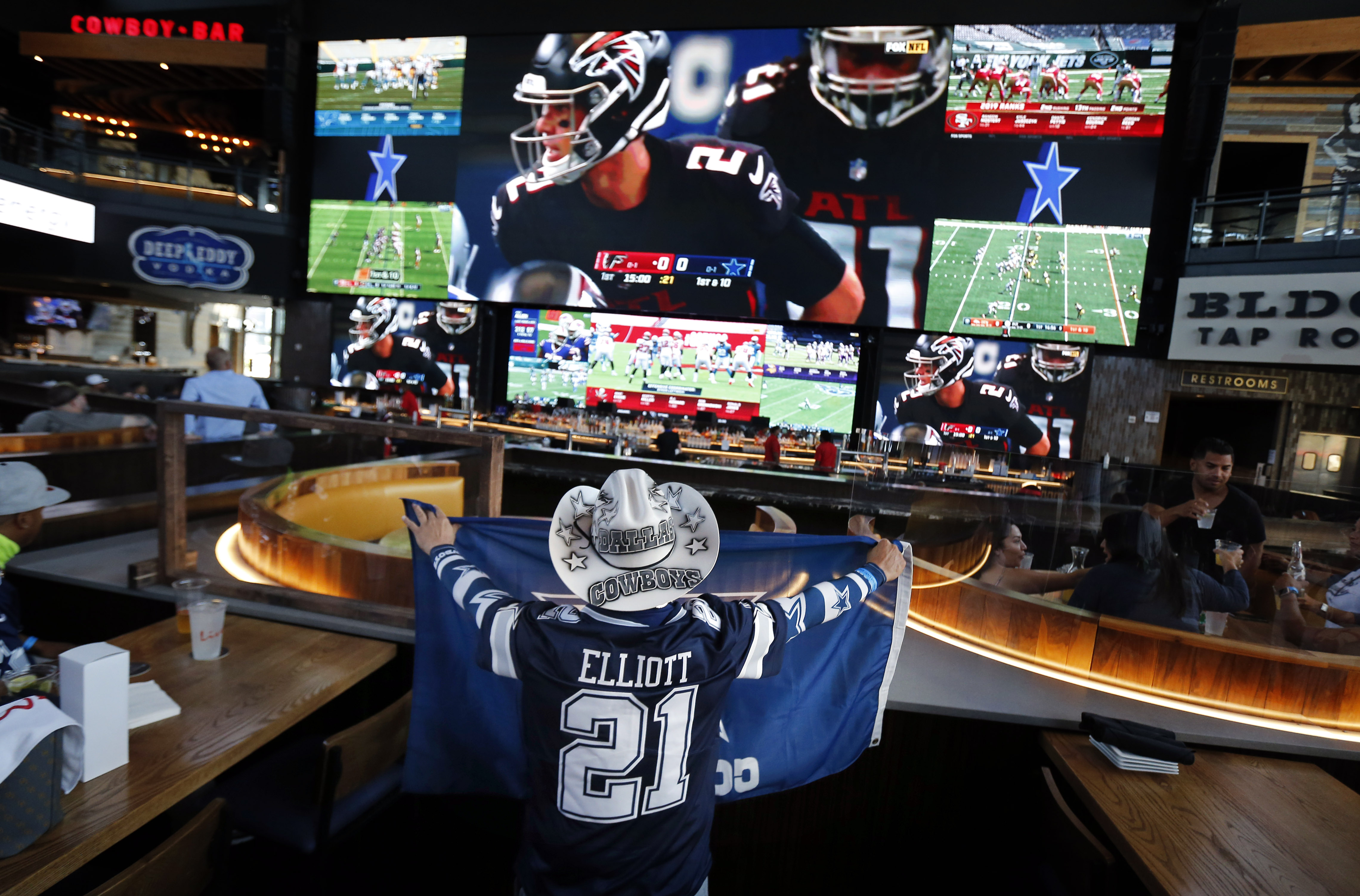 where can i watch the dallas cowboy game