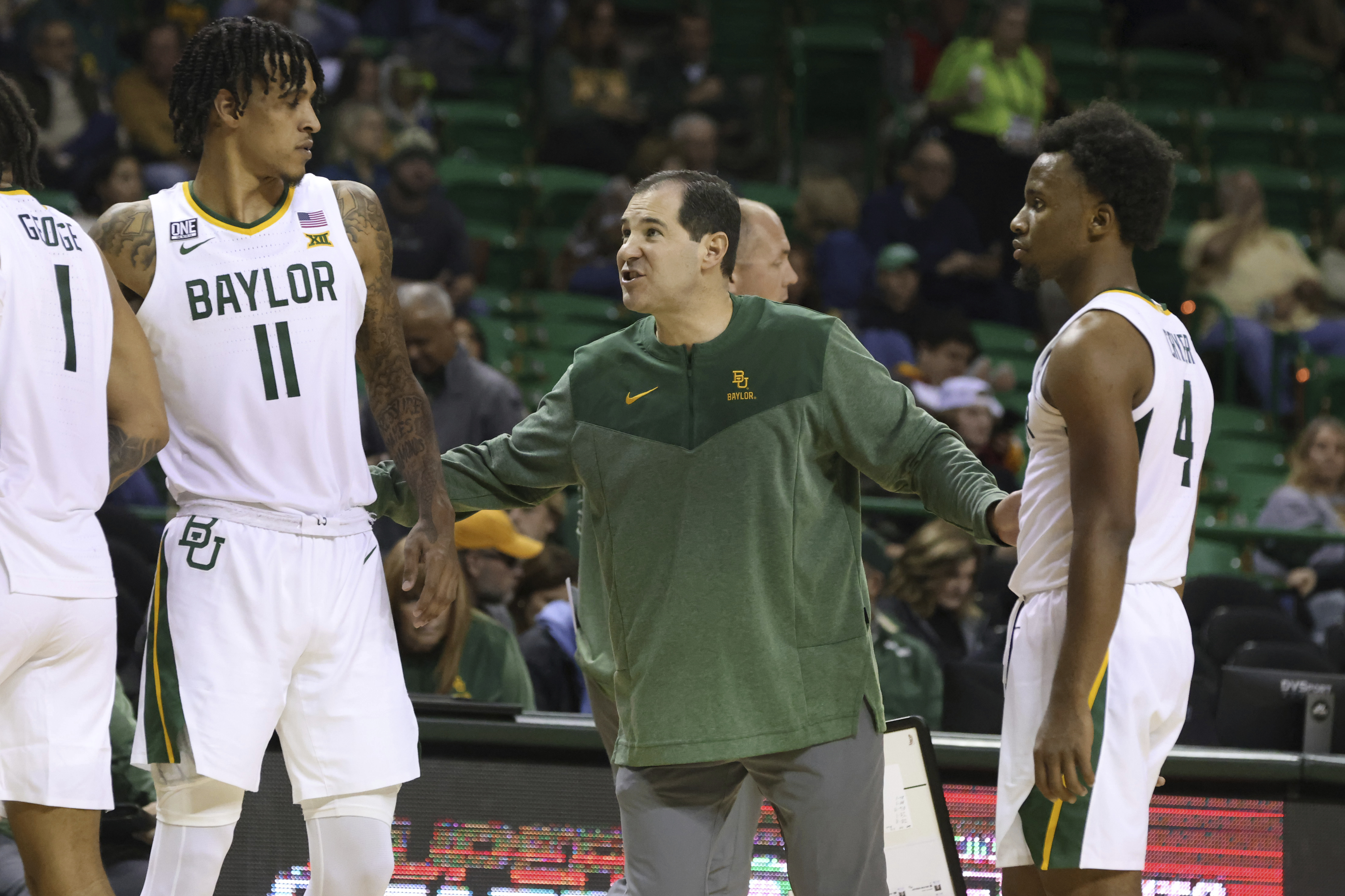 Travis Scott, Reggie Jackson, Luka Doncic turn out for Rangers-Astros game 4