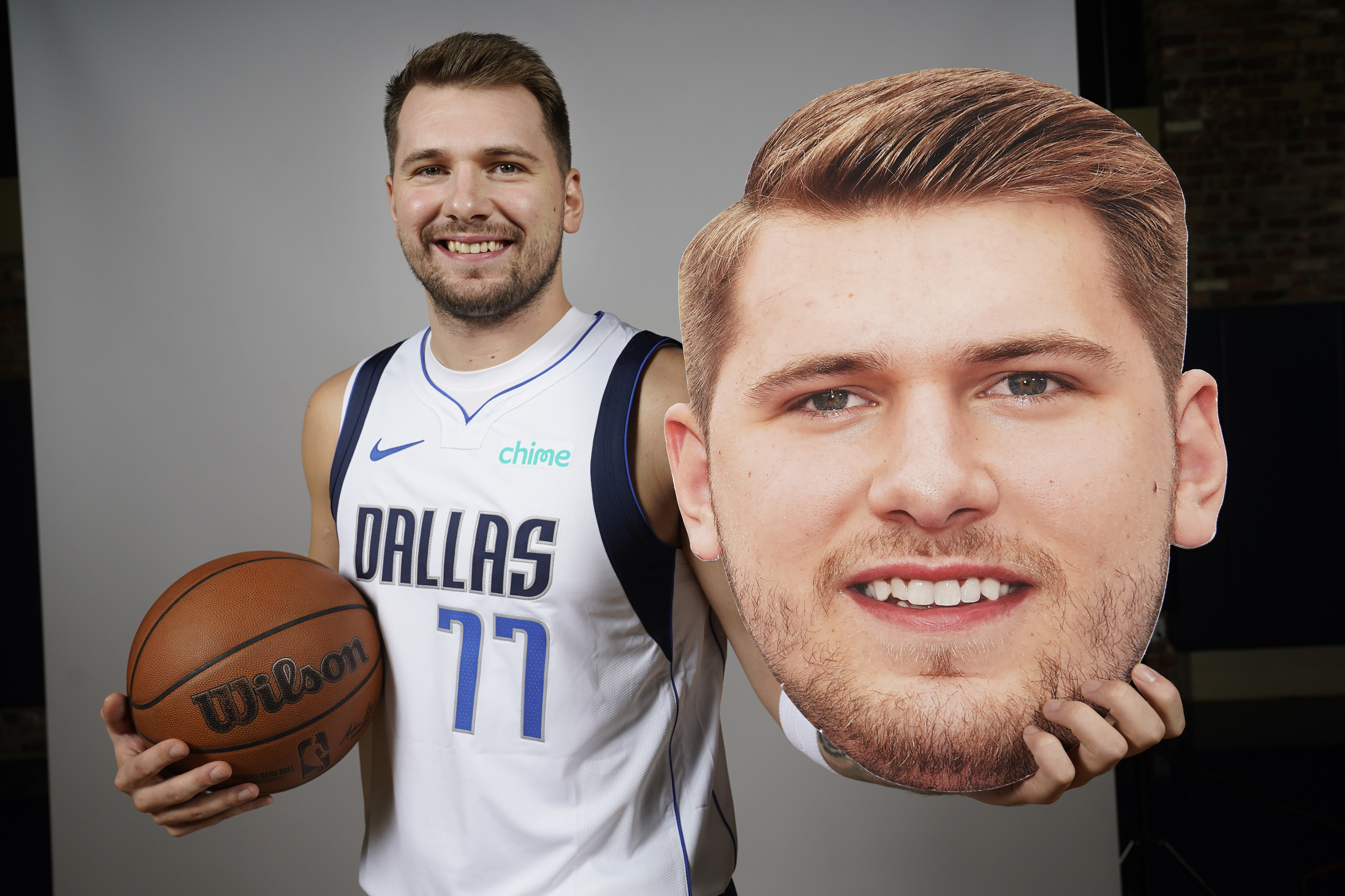 Dallas Mavericks on X: .@FCDallas Community Kit for @luka7doncic