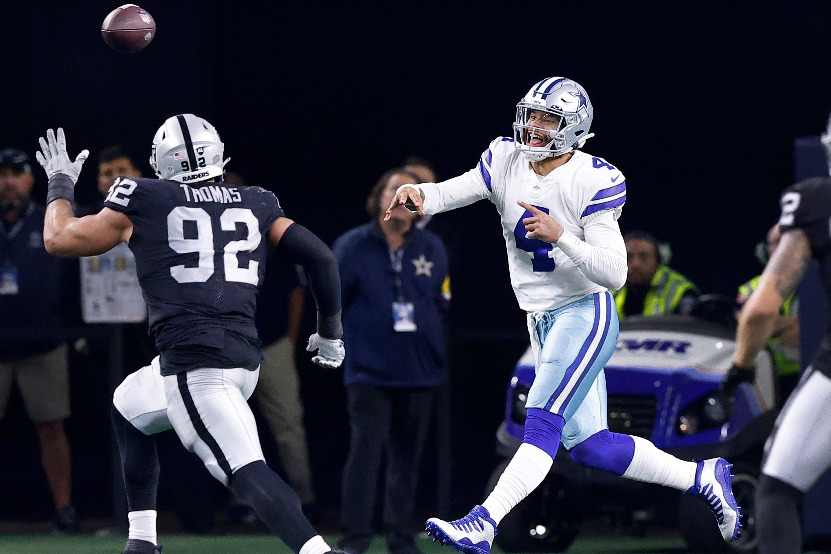 Raiders 36-33 Cowboys: Raiders vs Cowboys: Thanksgiving Football