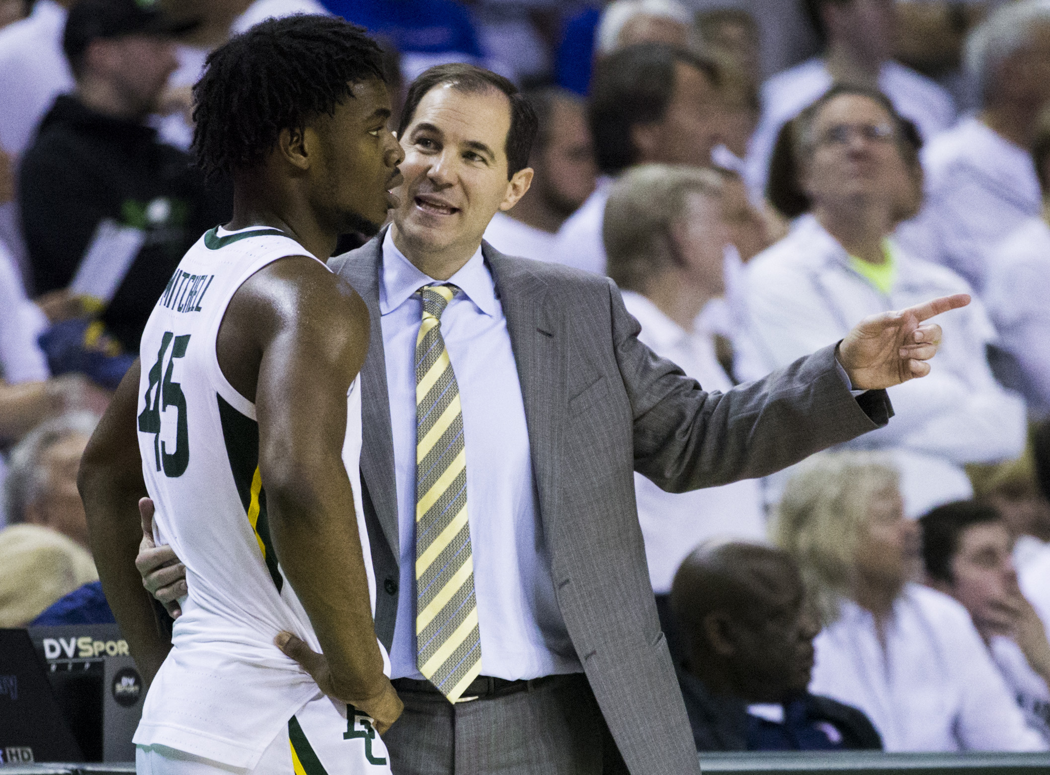 Baylor men's basketball picked to win Big 12 by conference coaches for  first time in program history