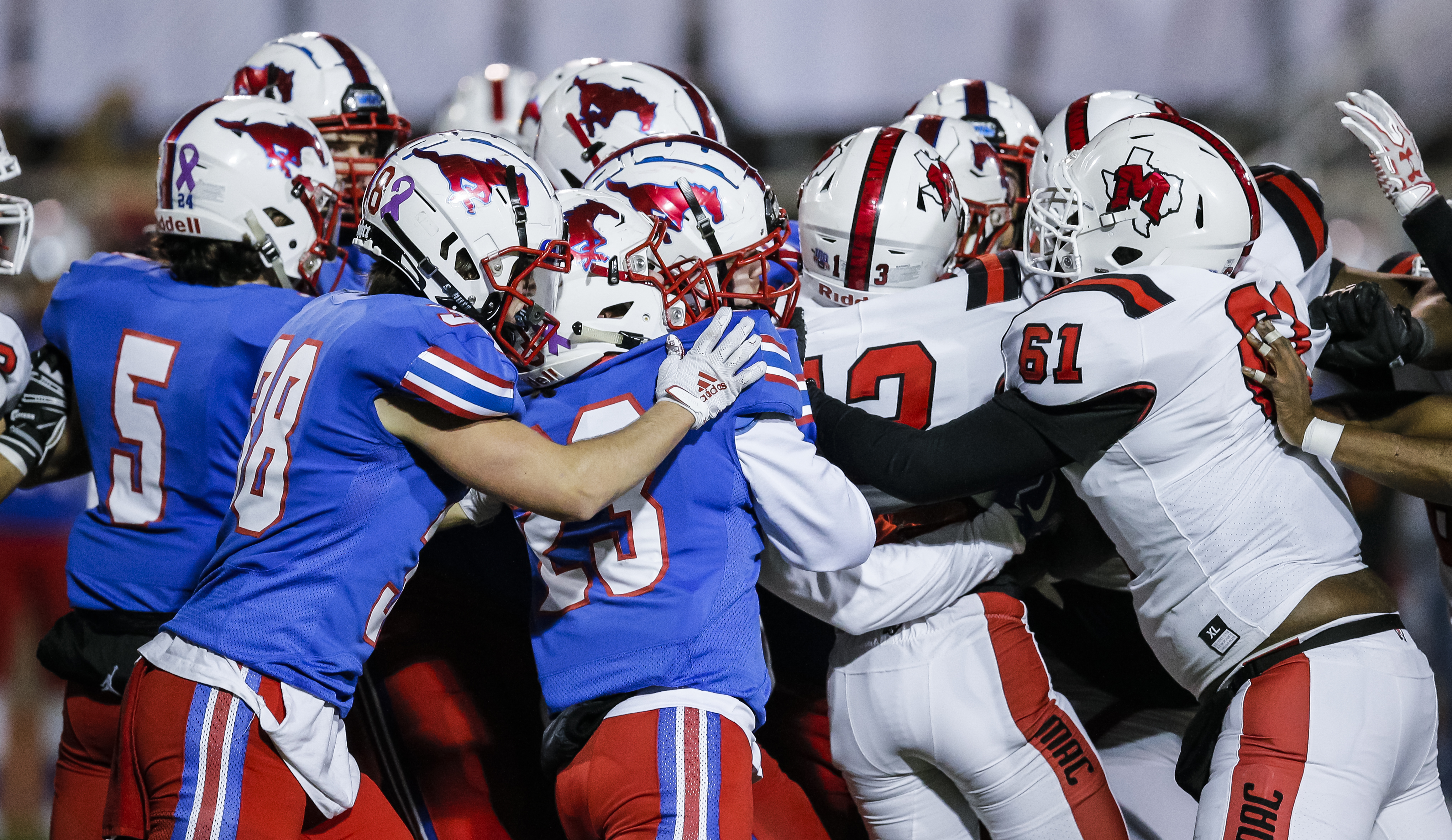 Statewide Texas High School Football Scores For 6a And 5a Schools Dec 2 5 2020