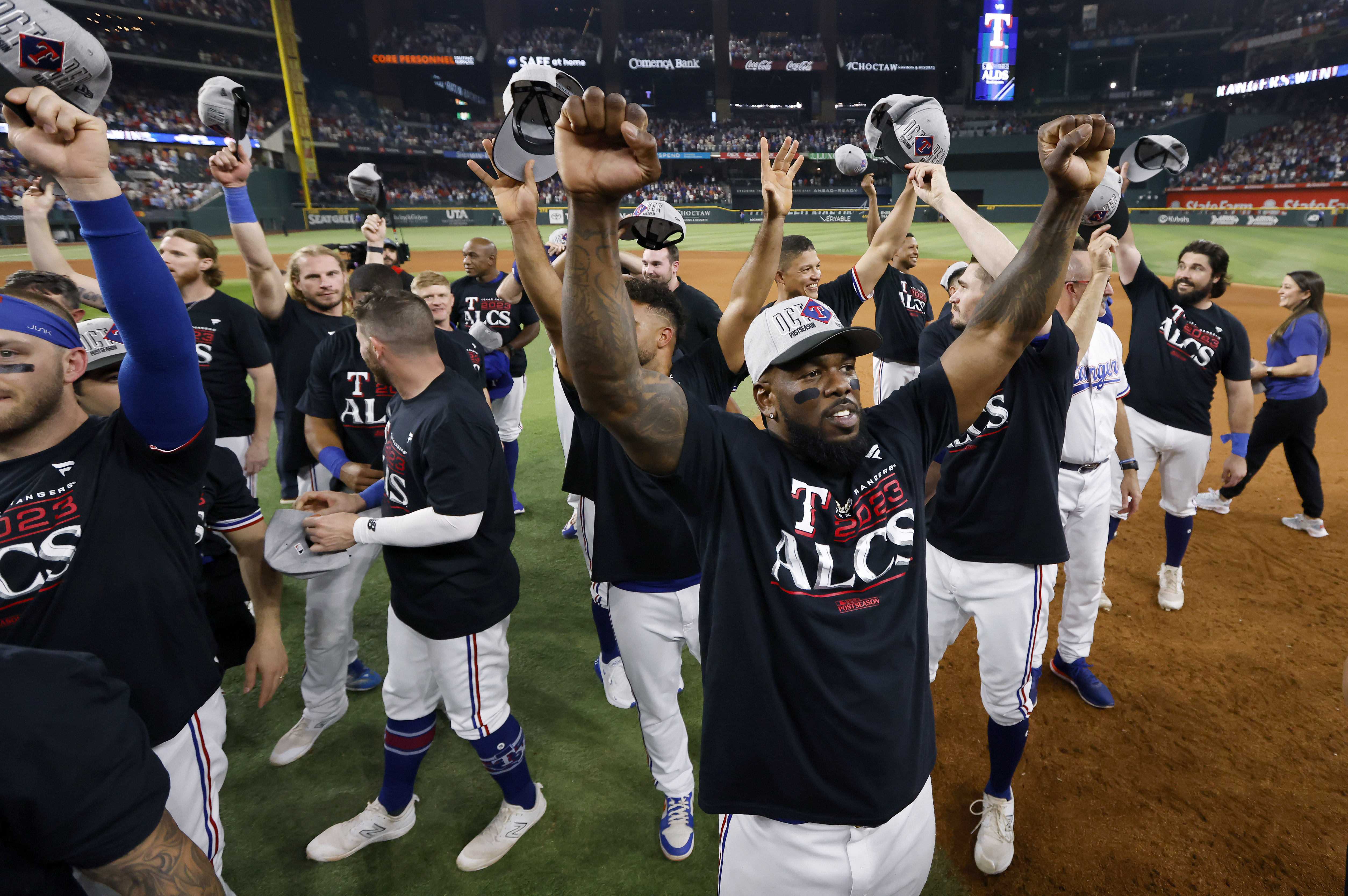 Rangers fans chanted 'We want Houston' after ALDS-clincher. Now, they've  got them