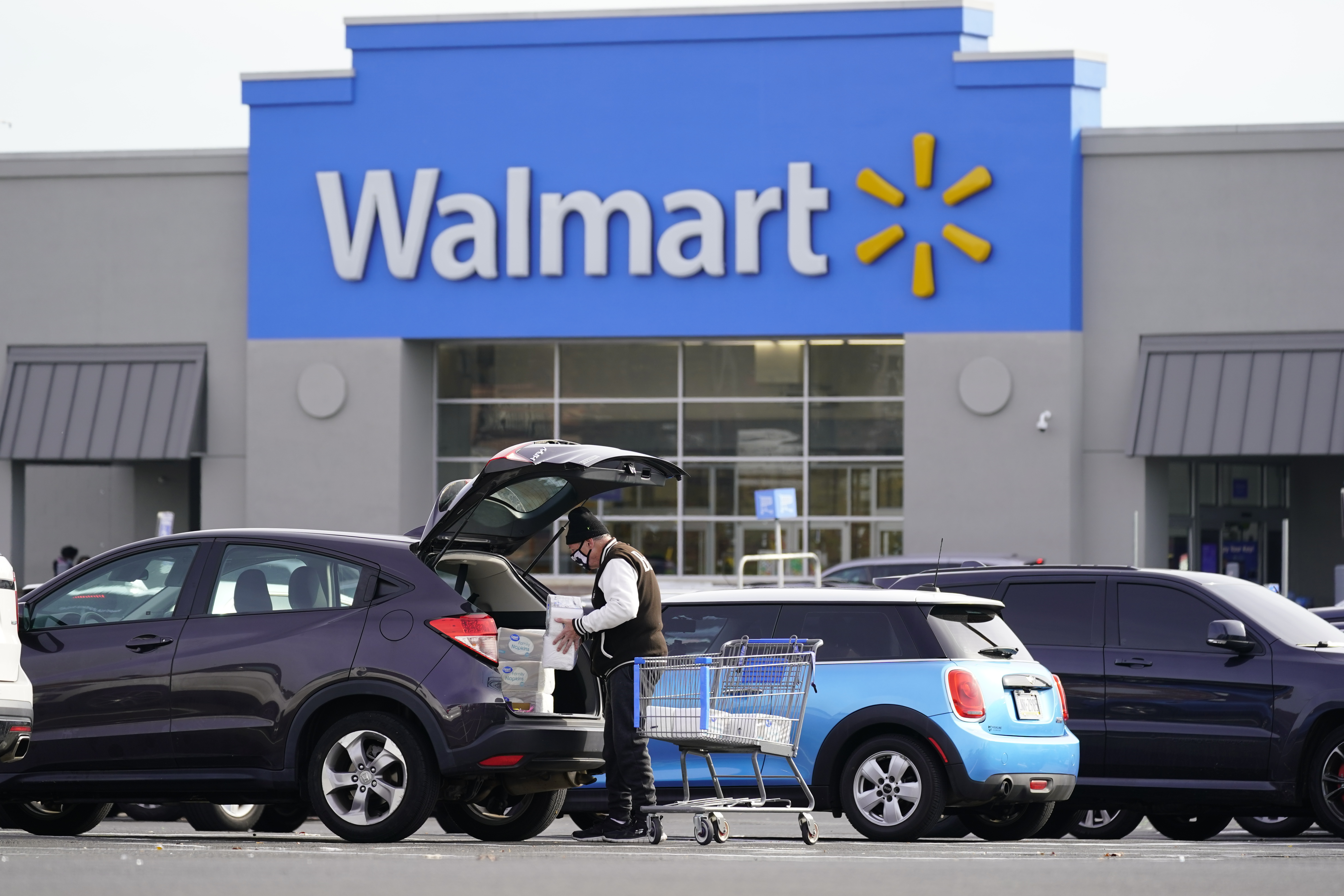 Walmart looks to airports as inspiration of new store layout