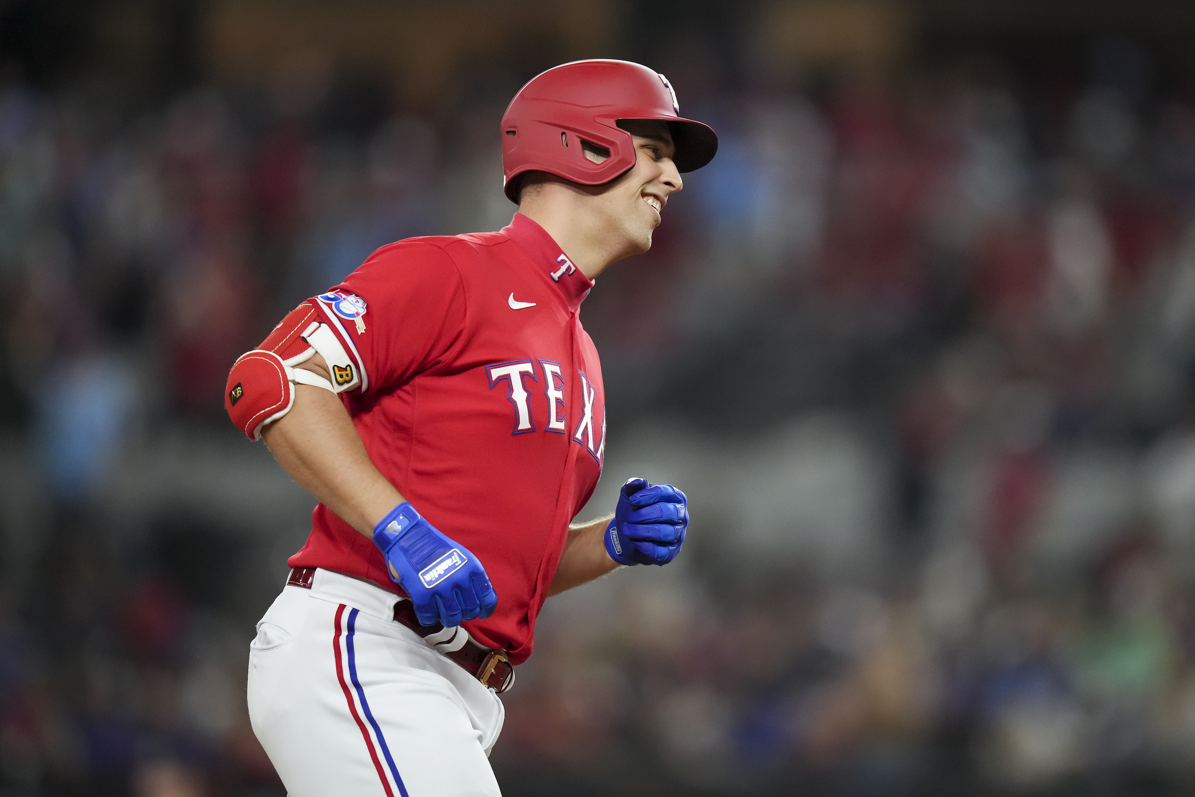 Rangers' Nathaniel Lowe, other MLB players find less time for small talk  with pitch clock