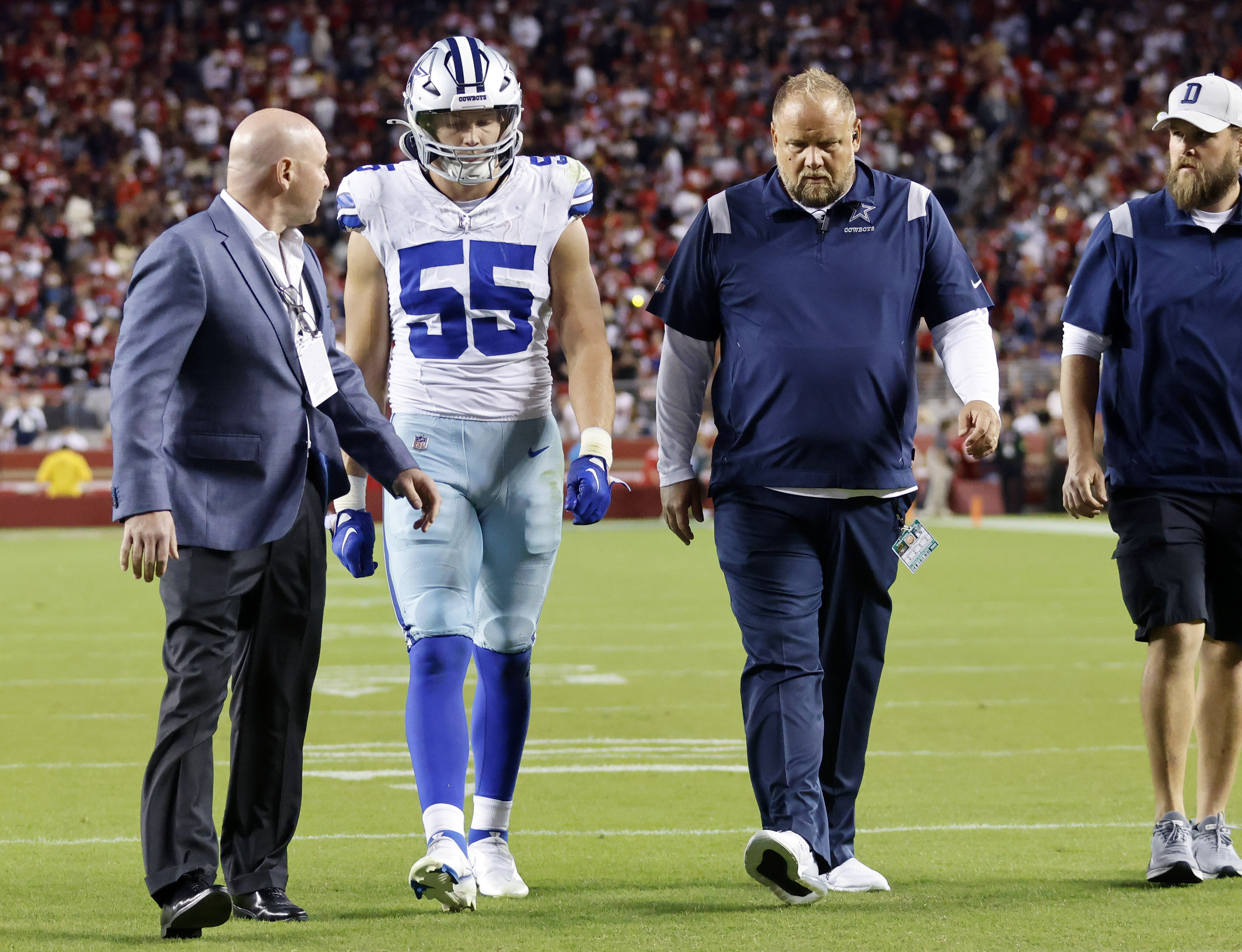 Cowboys are bringing back LB Leighton Vander Esch on 2-year, $11