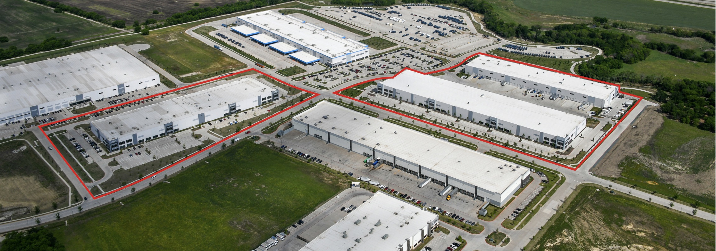 Dallas Cowboys owner Jerry Jones' Waxahachie business park lands Fanatics  shipping hub