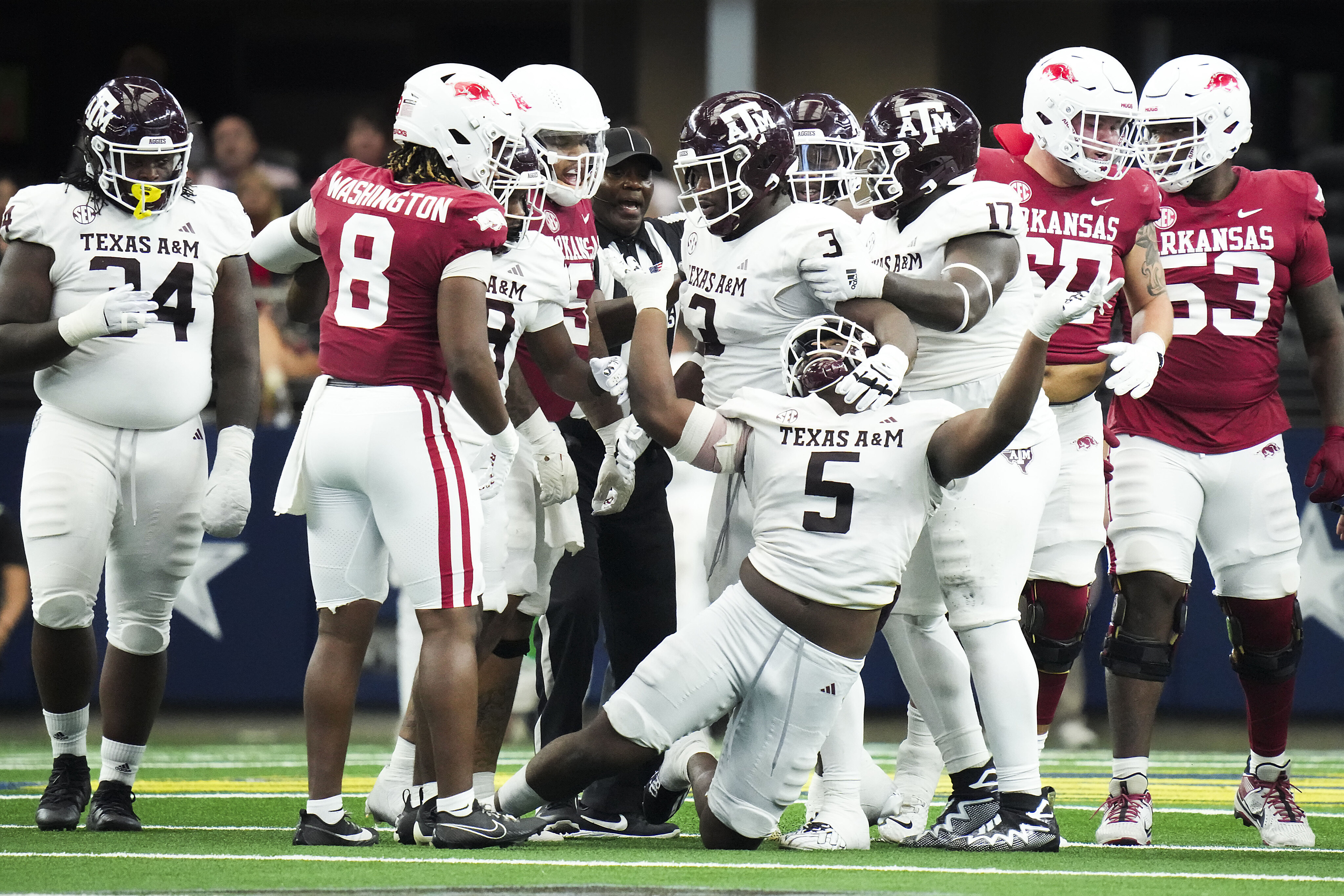 Texas A&M Aggies Vs Alabama Crimson Tide Gig 'Em Aggies Game Day