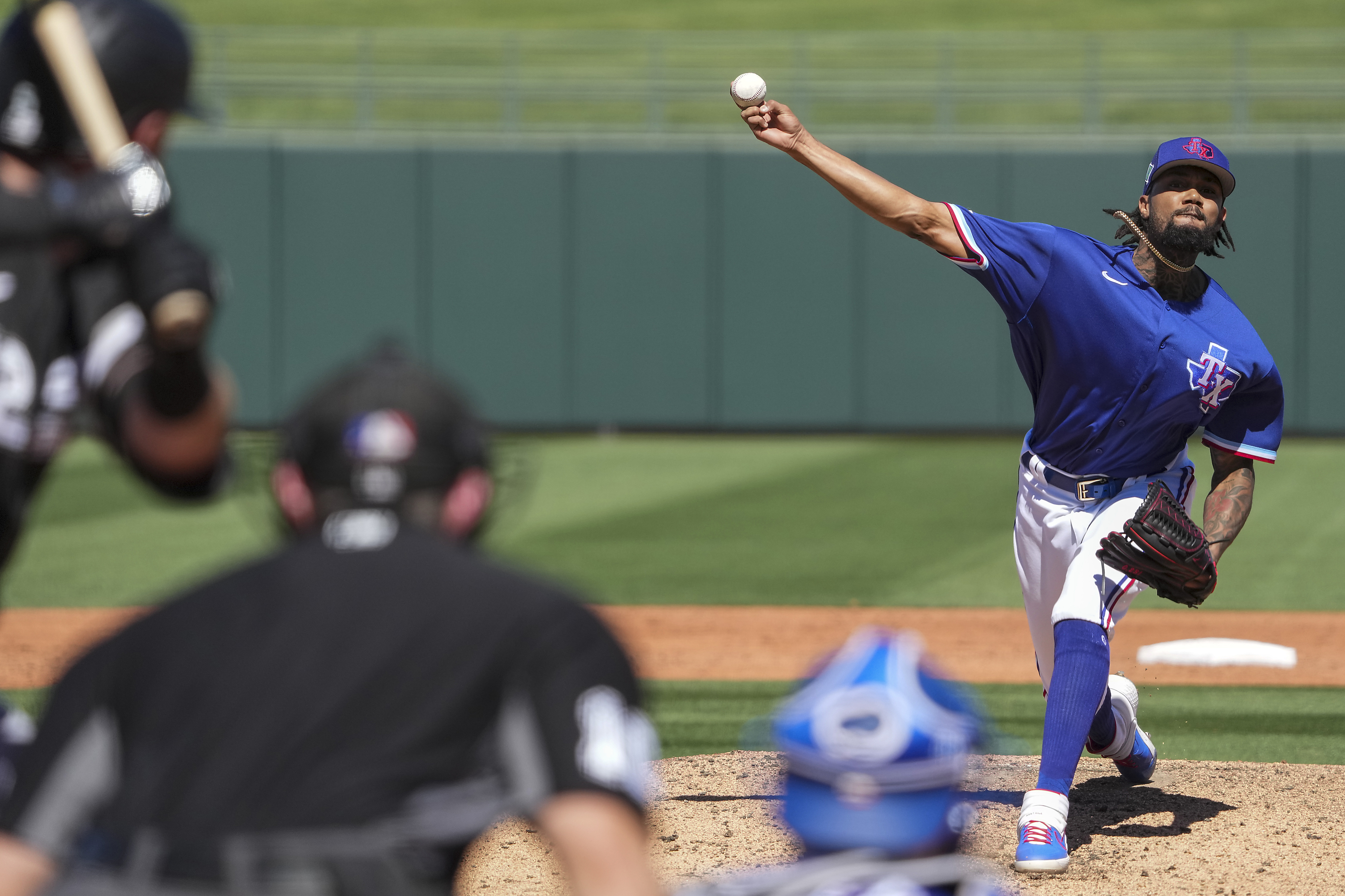 Texas Rangers place Jon Gray on injured list, recall Spencer