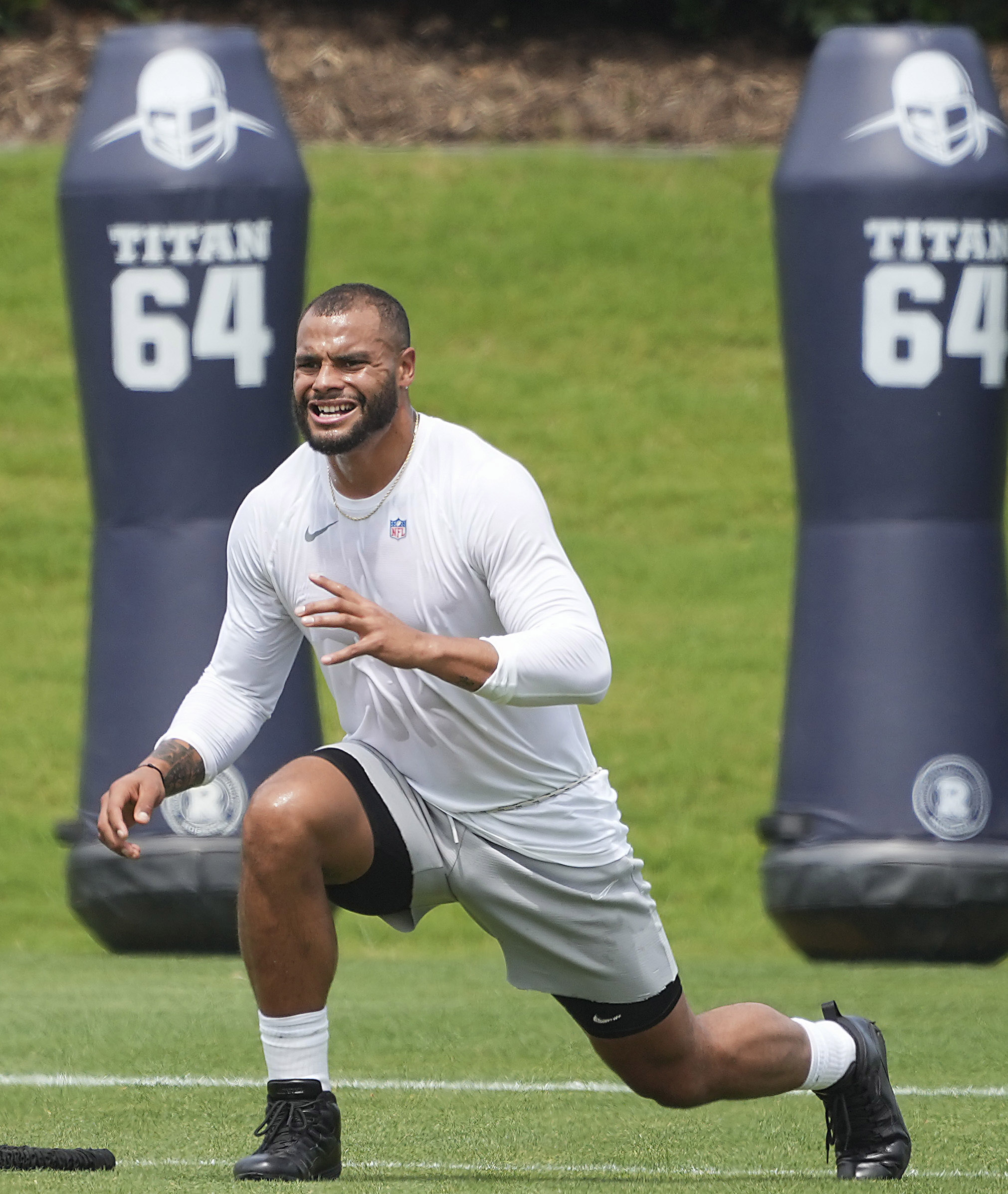 Dallas Cowboys' Dak Prescott Mocked for Citing HIPAA, Refusing to