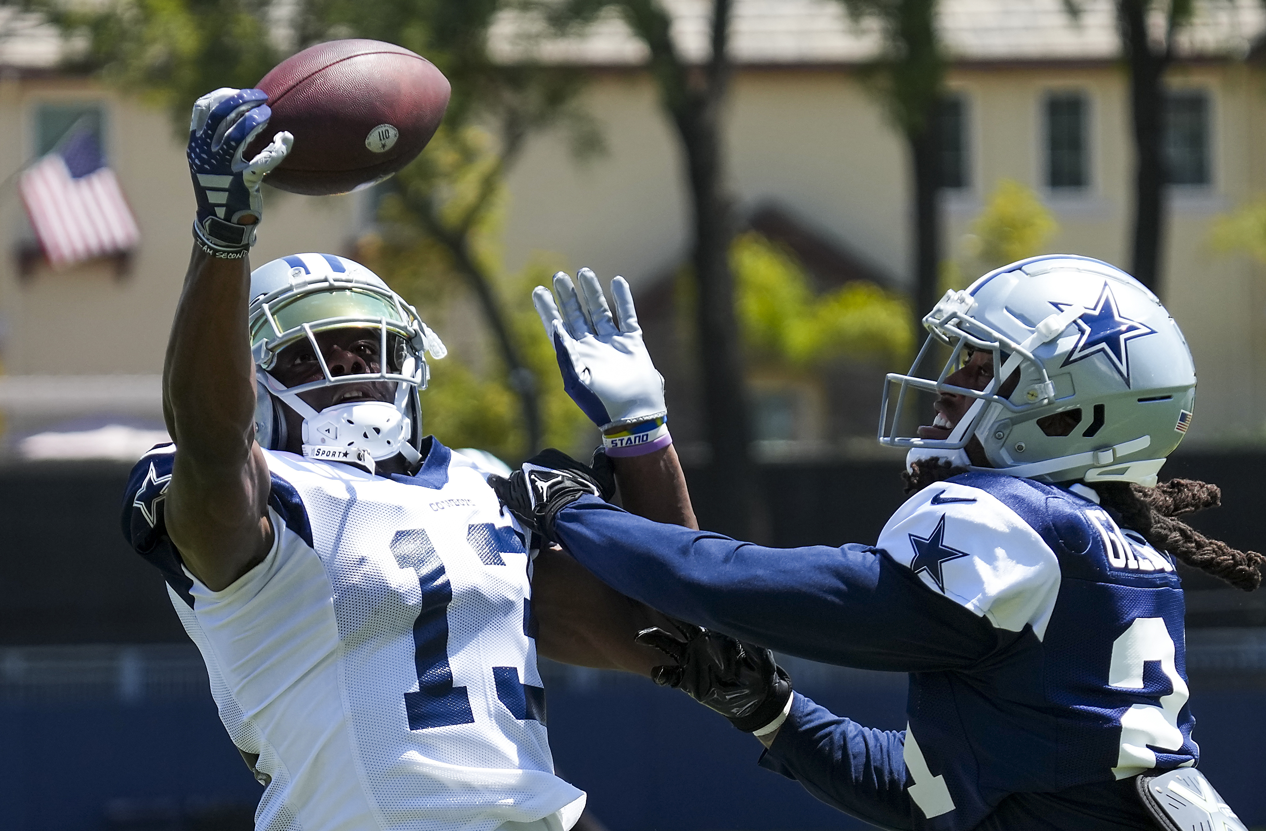 CeeDee Lamb, Michael Gallup spectacular grabs highlight Cowboys Day 7  gallery