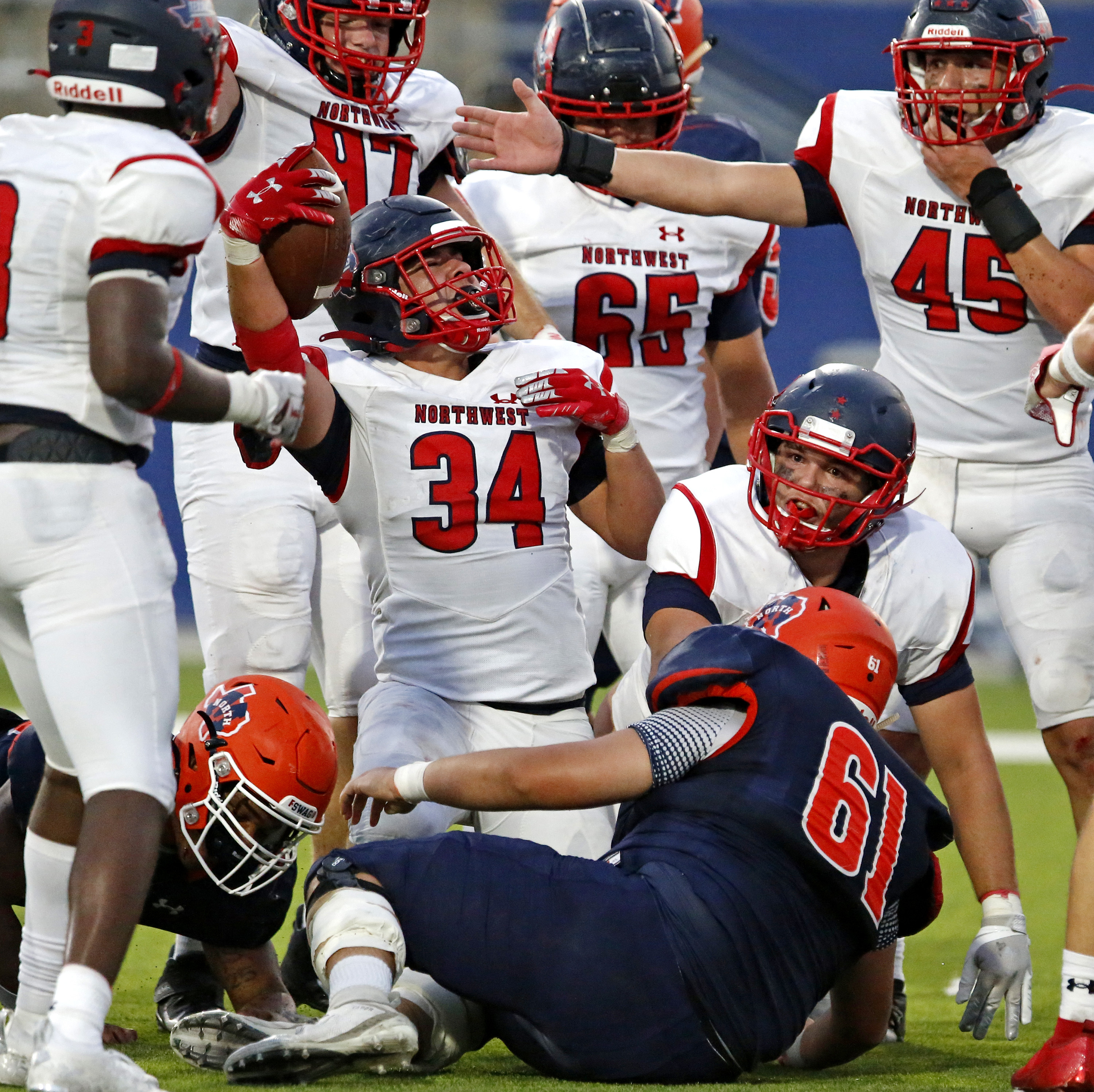 Photos: Justin Northwest stiff arm, McKinney North touchdowns and more