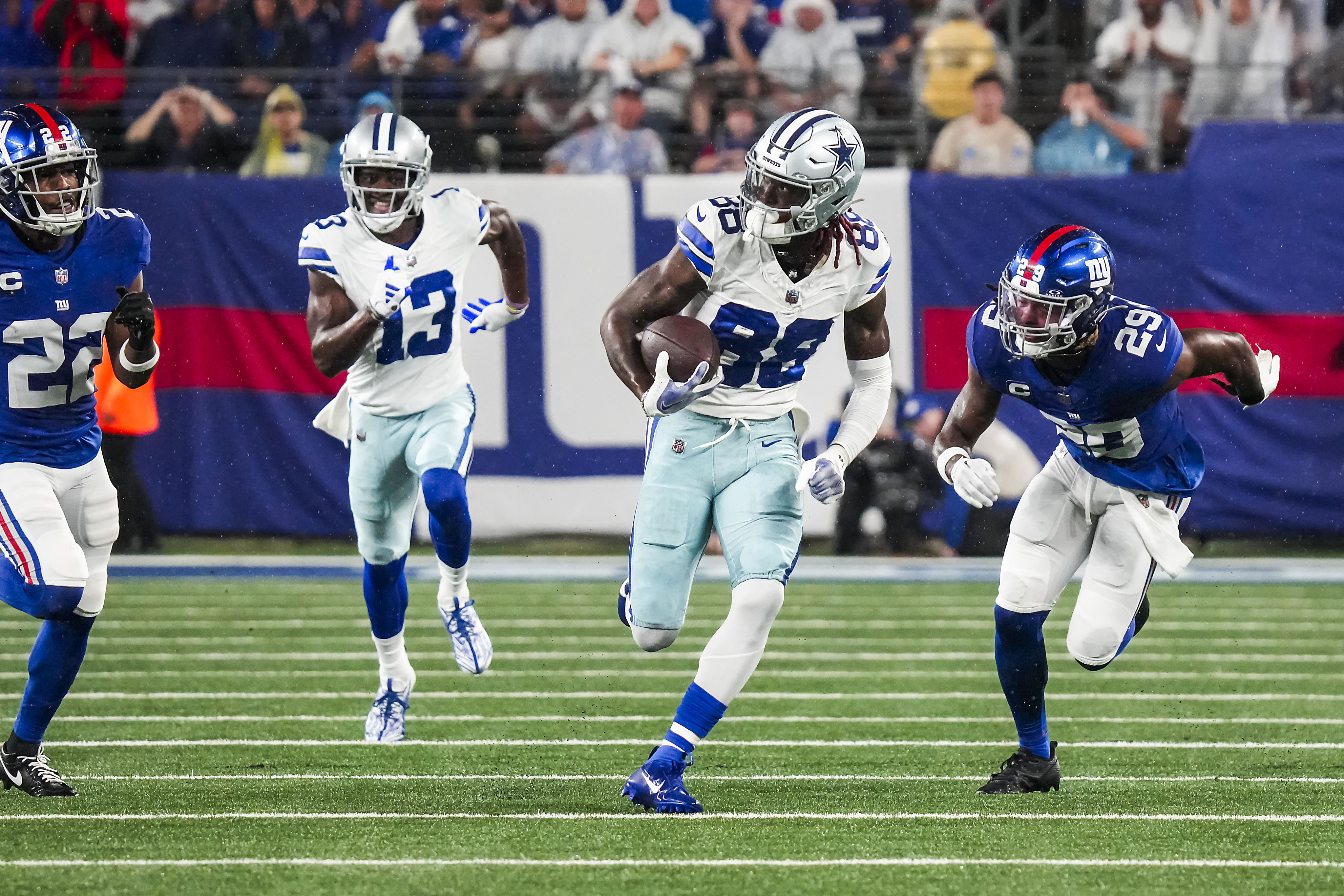 NFLPA calls for Giants to install natural grass at MetLife Stadium