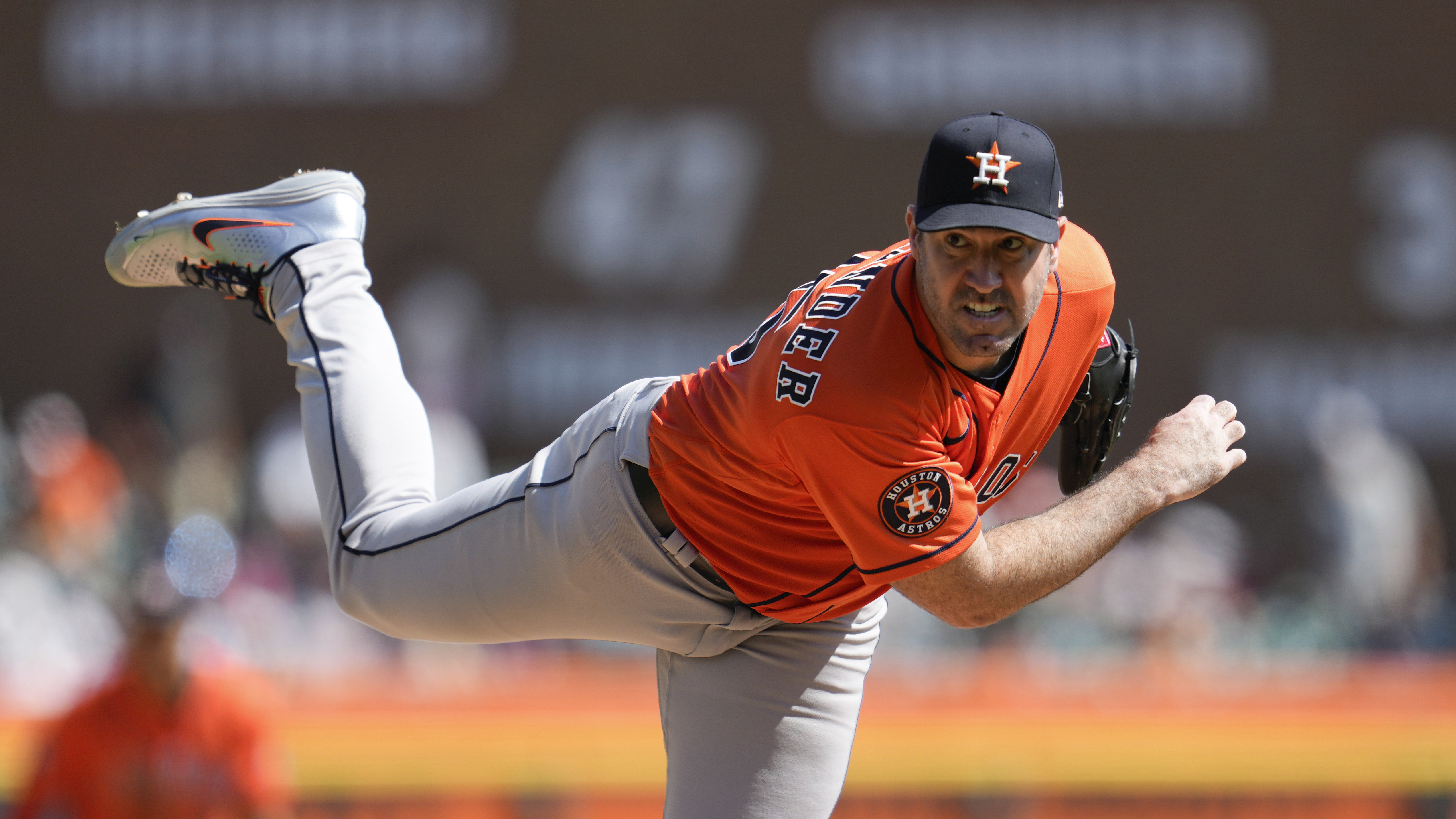 Justin Verlander to injured list: What it means for Astros, AL Cy