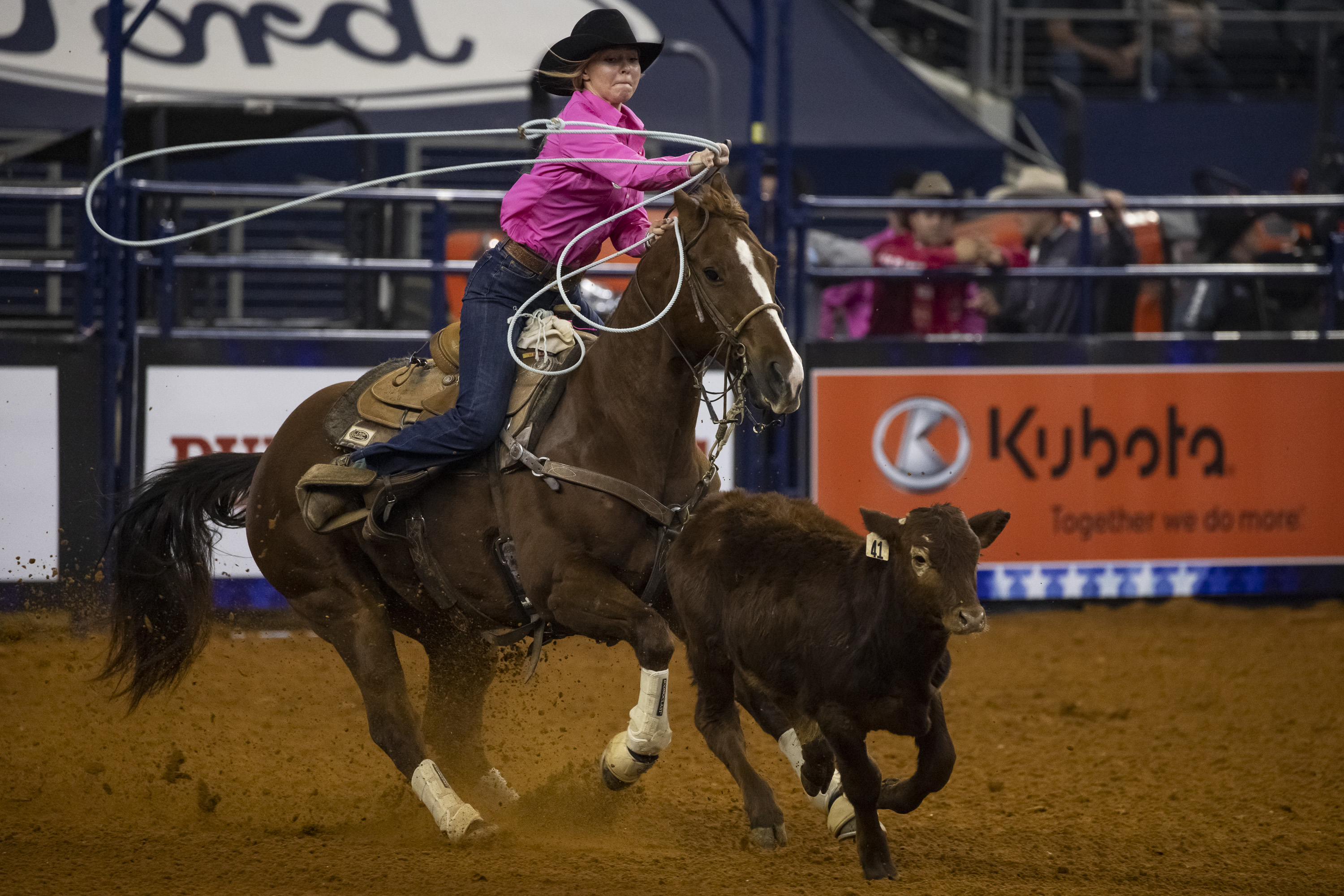 Photos: Hold on tight! Whitlee Burgess competes in the breakaway ...