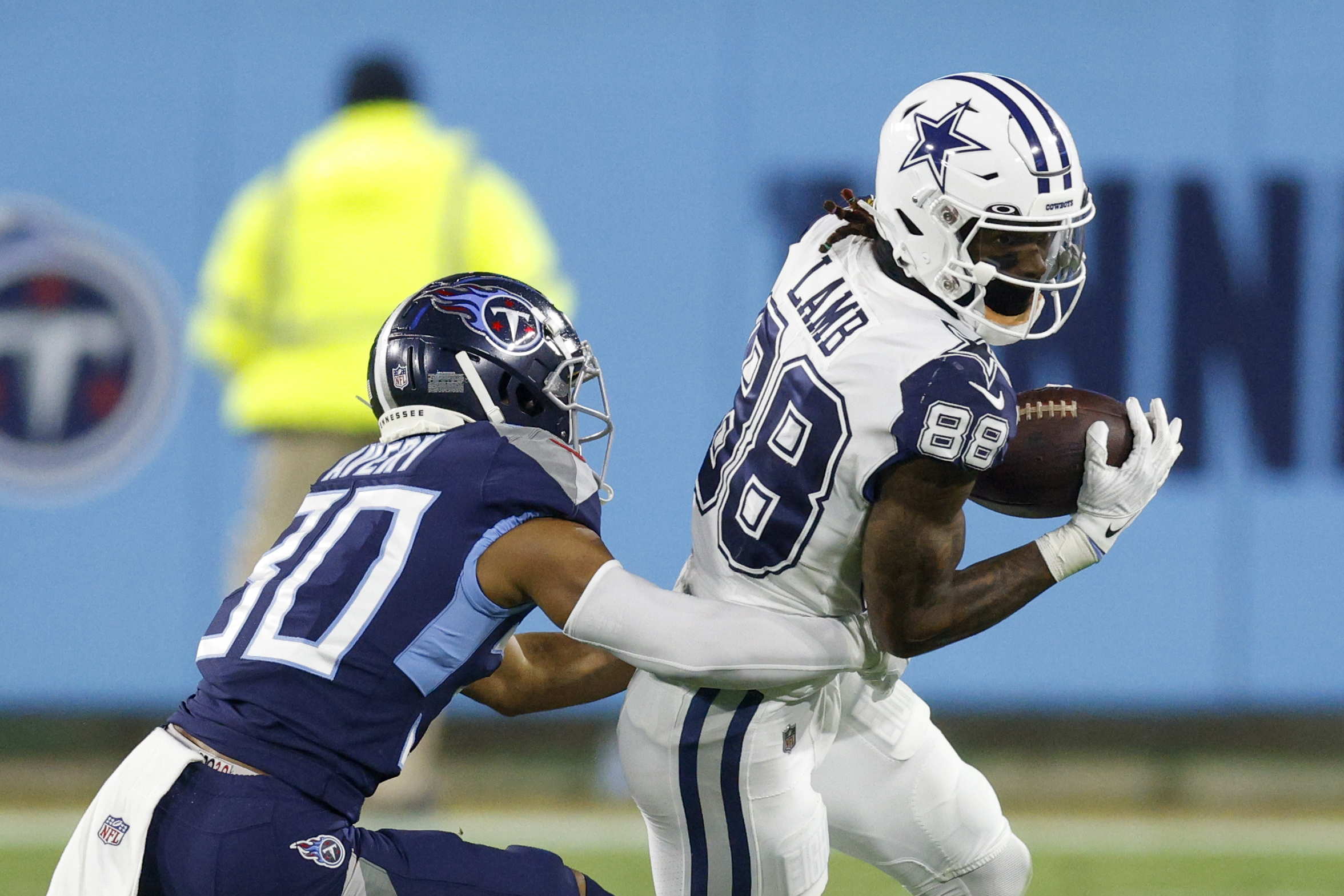 dallas cowboys white pants