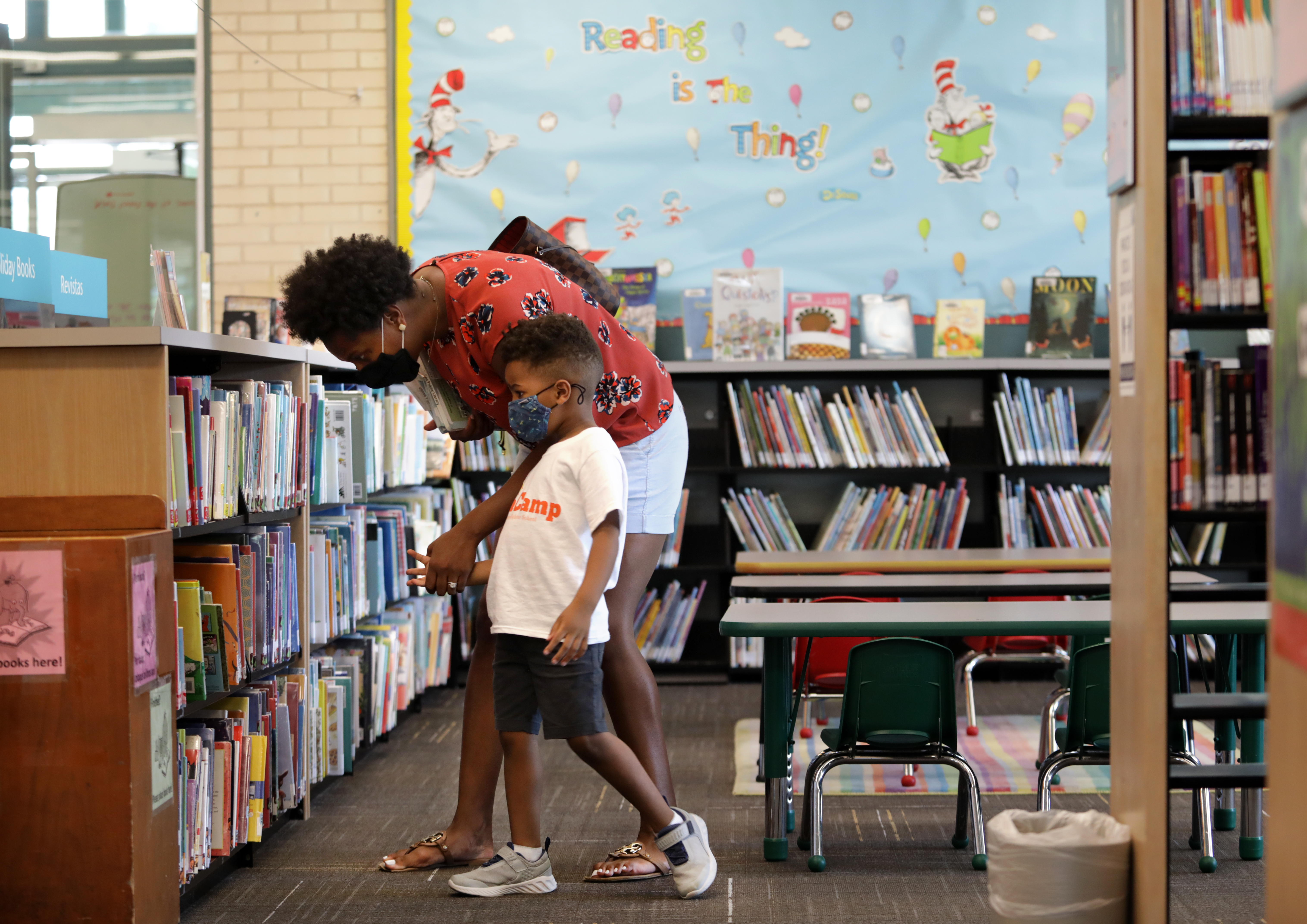 El Campo Scholastic Book Fair - Wharton County Library