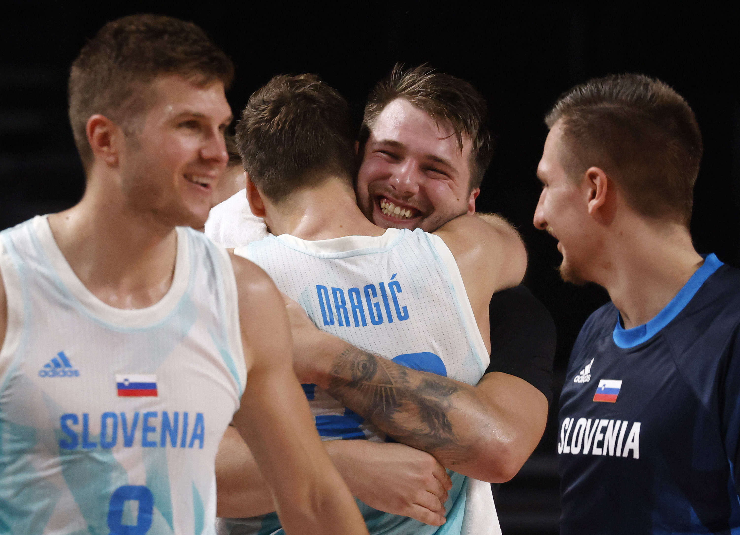 Goran Dragic helps power Slovenia past Spain to advance to EuroBasket  championship