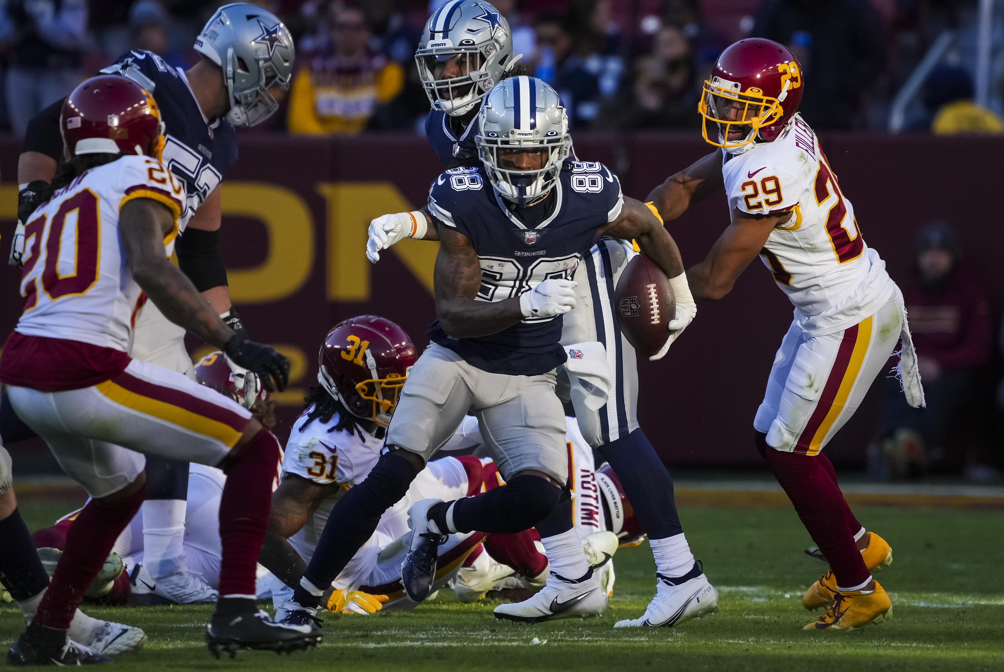 Jerry Jones Forcing CeeDee Lamb to Wear Historic No. 88 Before He