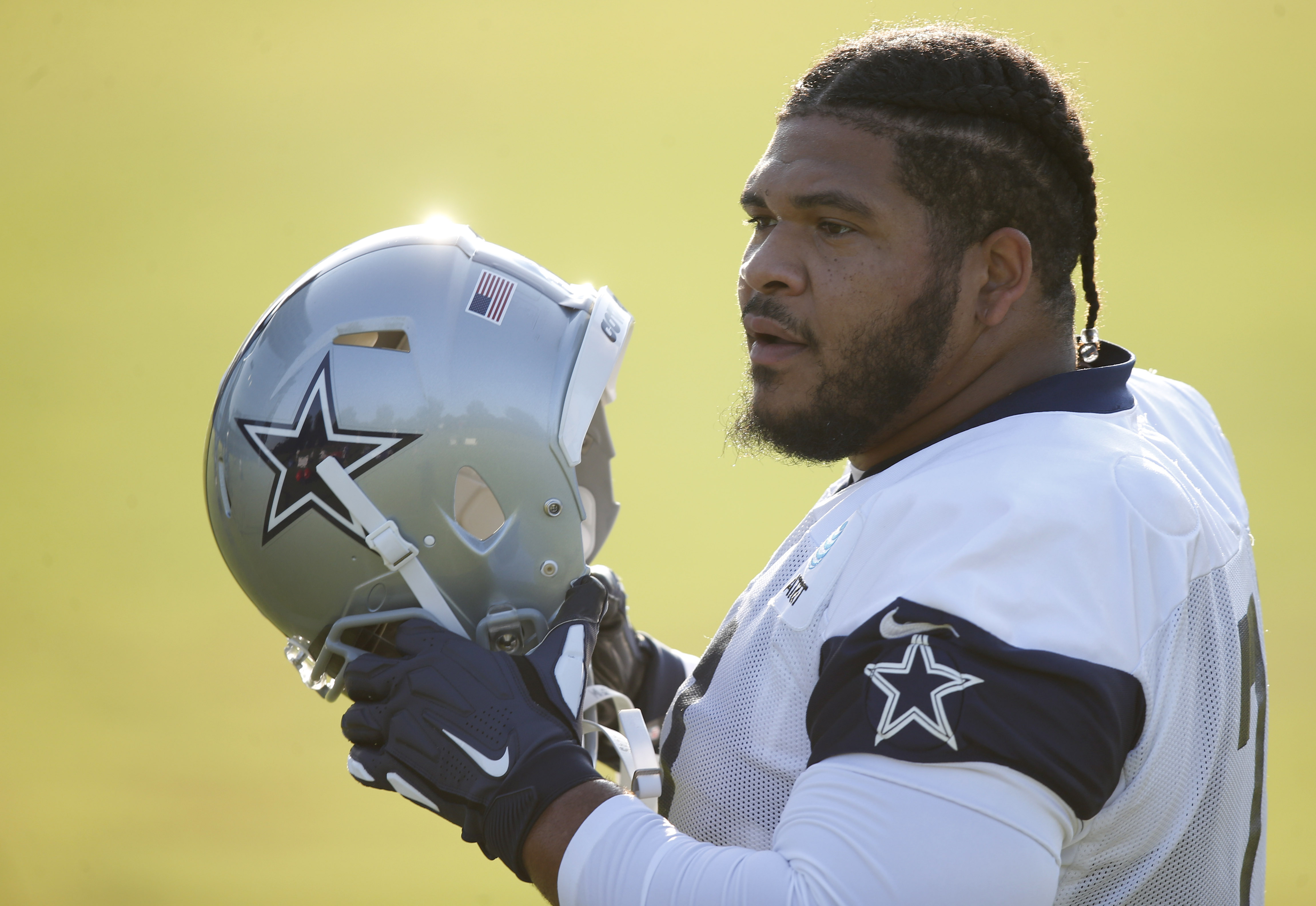 PFF on Twitter: New Cowboys Right Tackle La'el Collins will go up