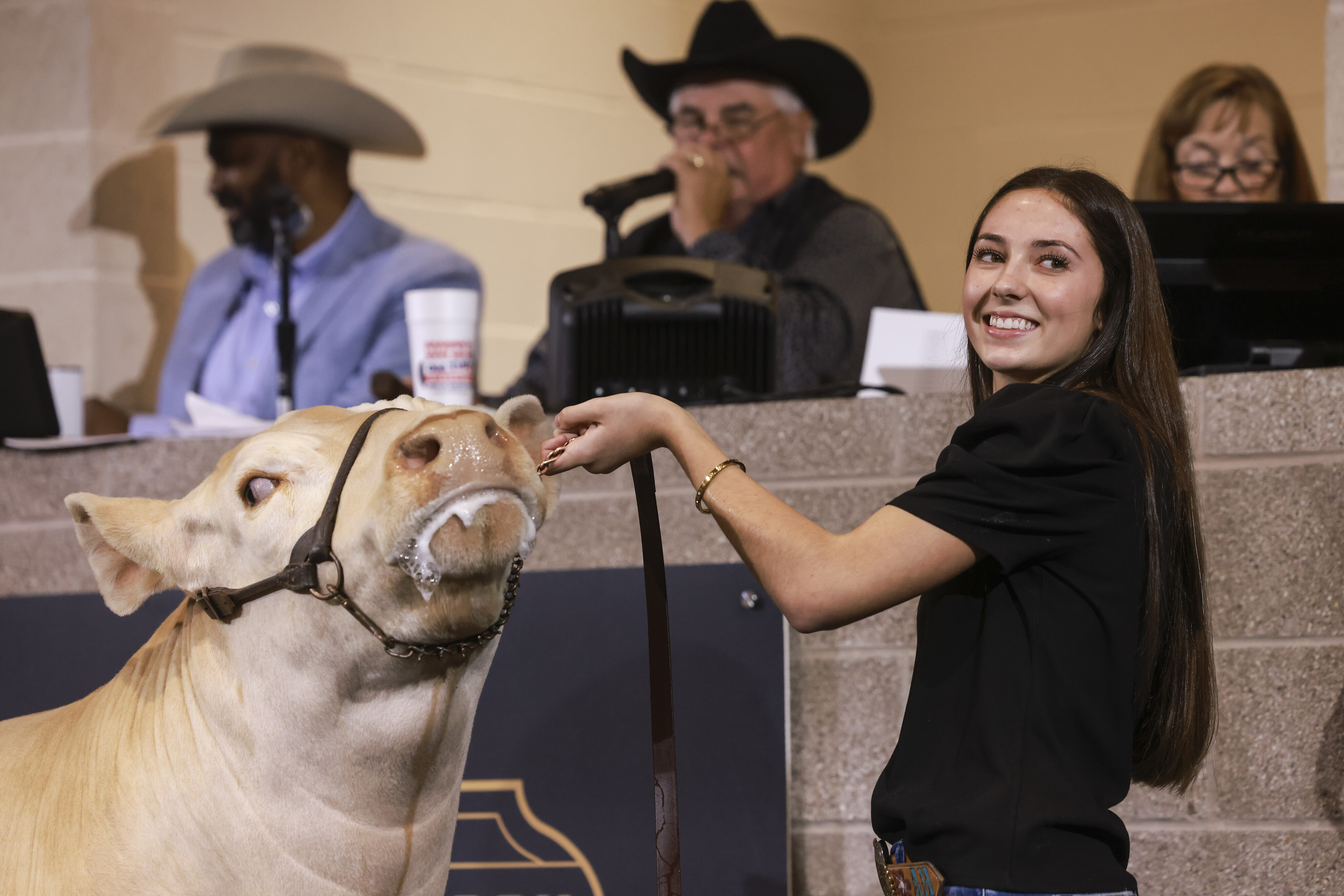 Hard work pays off: Youth take pride in showing animals at State Fair of  Texas