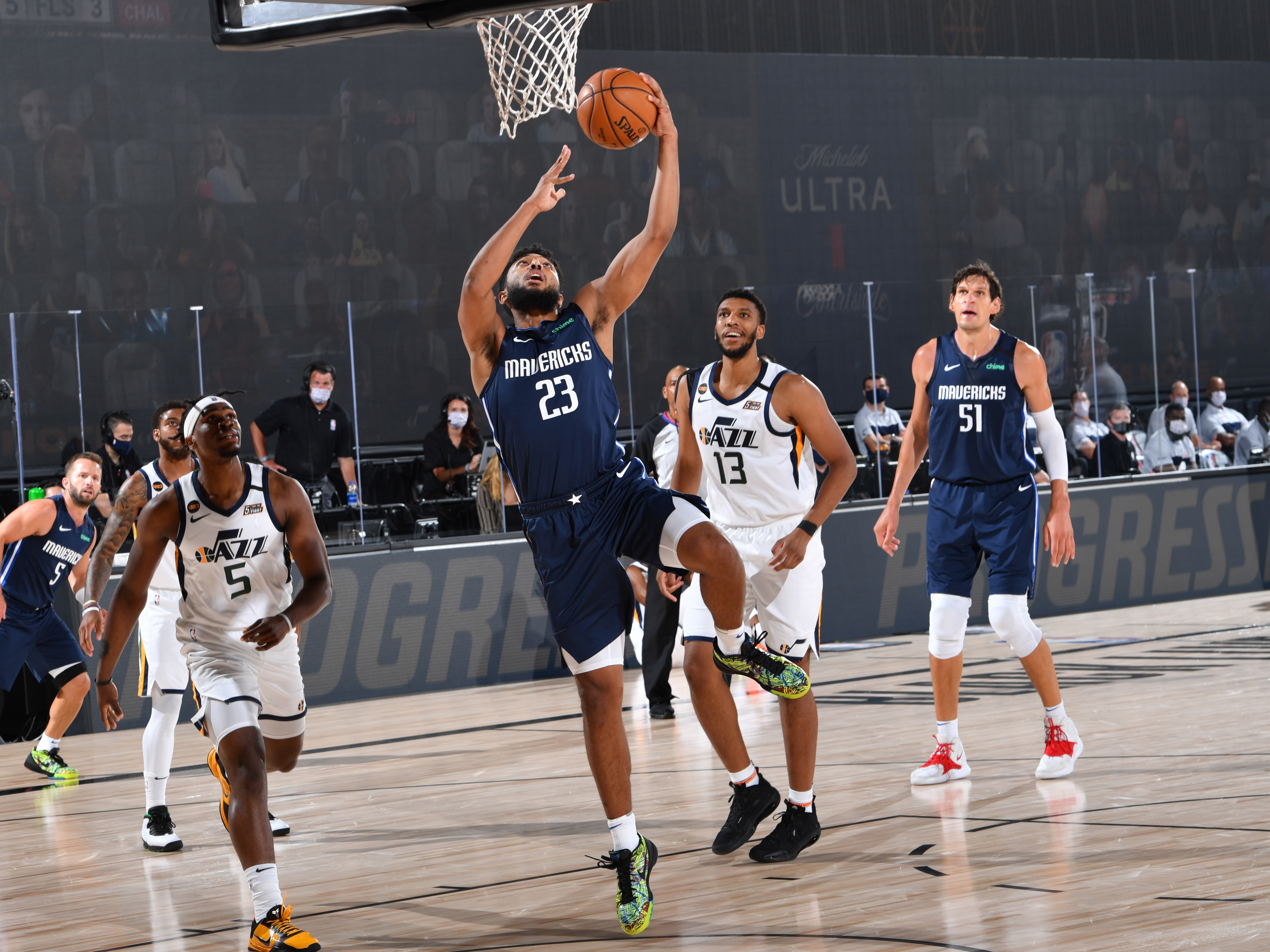 Josh Reaves: El primer boliviano en la historia de la NBA juega para los  Mavericks de Dallas