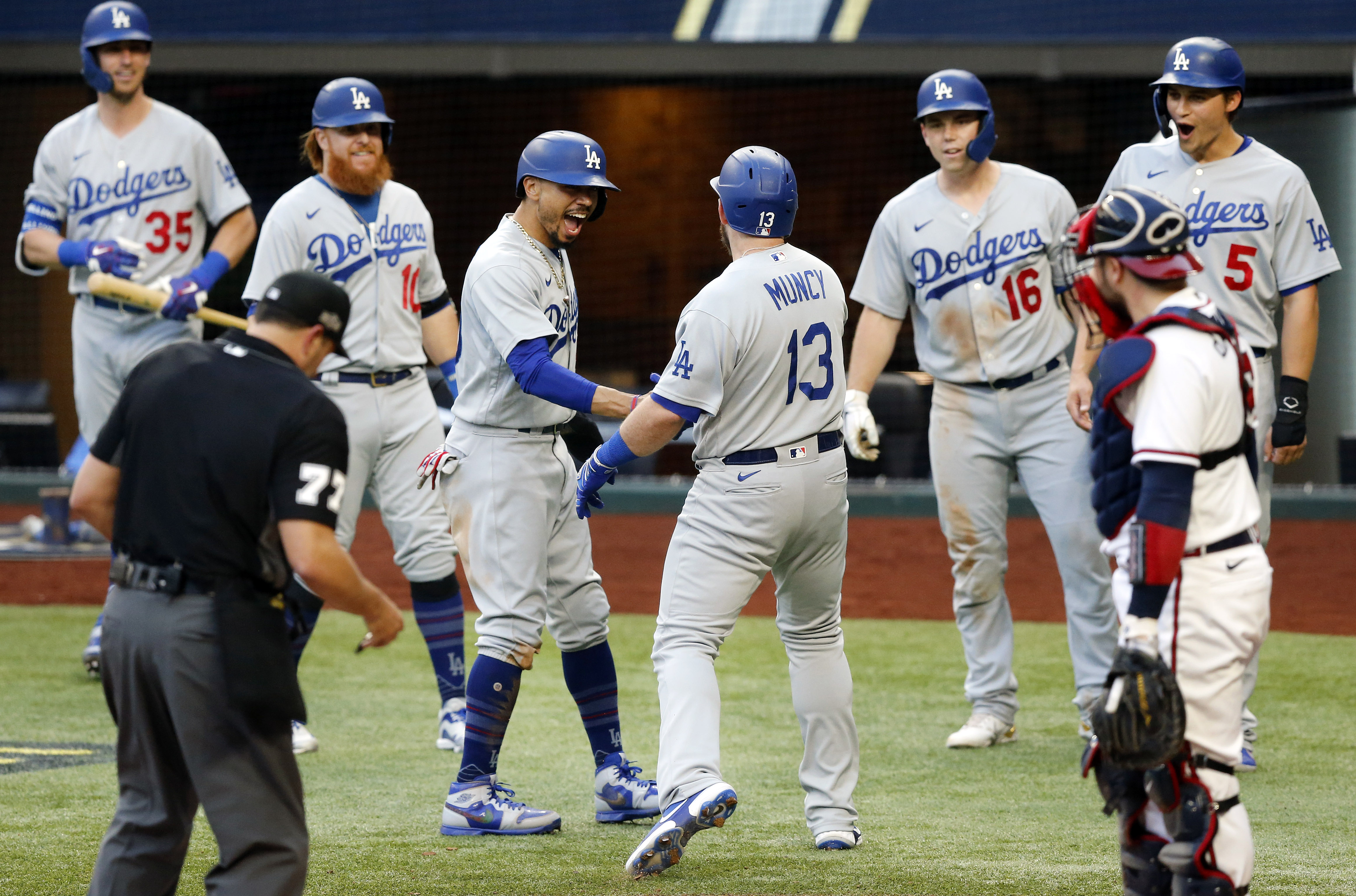 Dodgers history first-inning outburst leads to blowout win in NLCS Game 3