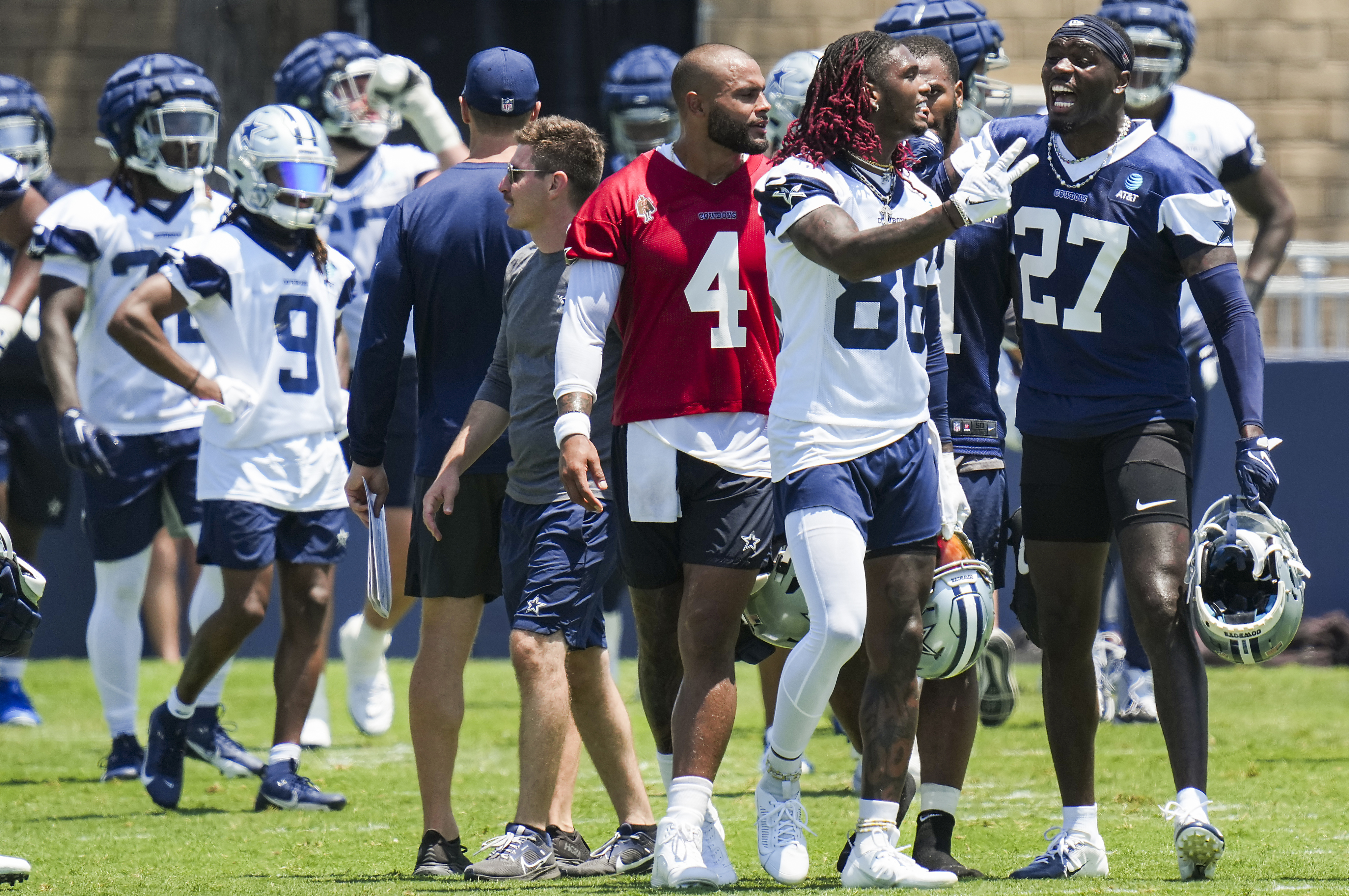 Dallas Cowboys bring the energy during first day of padded practices