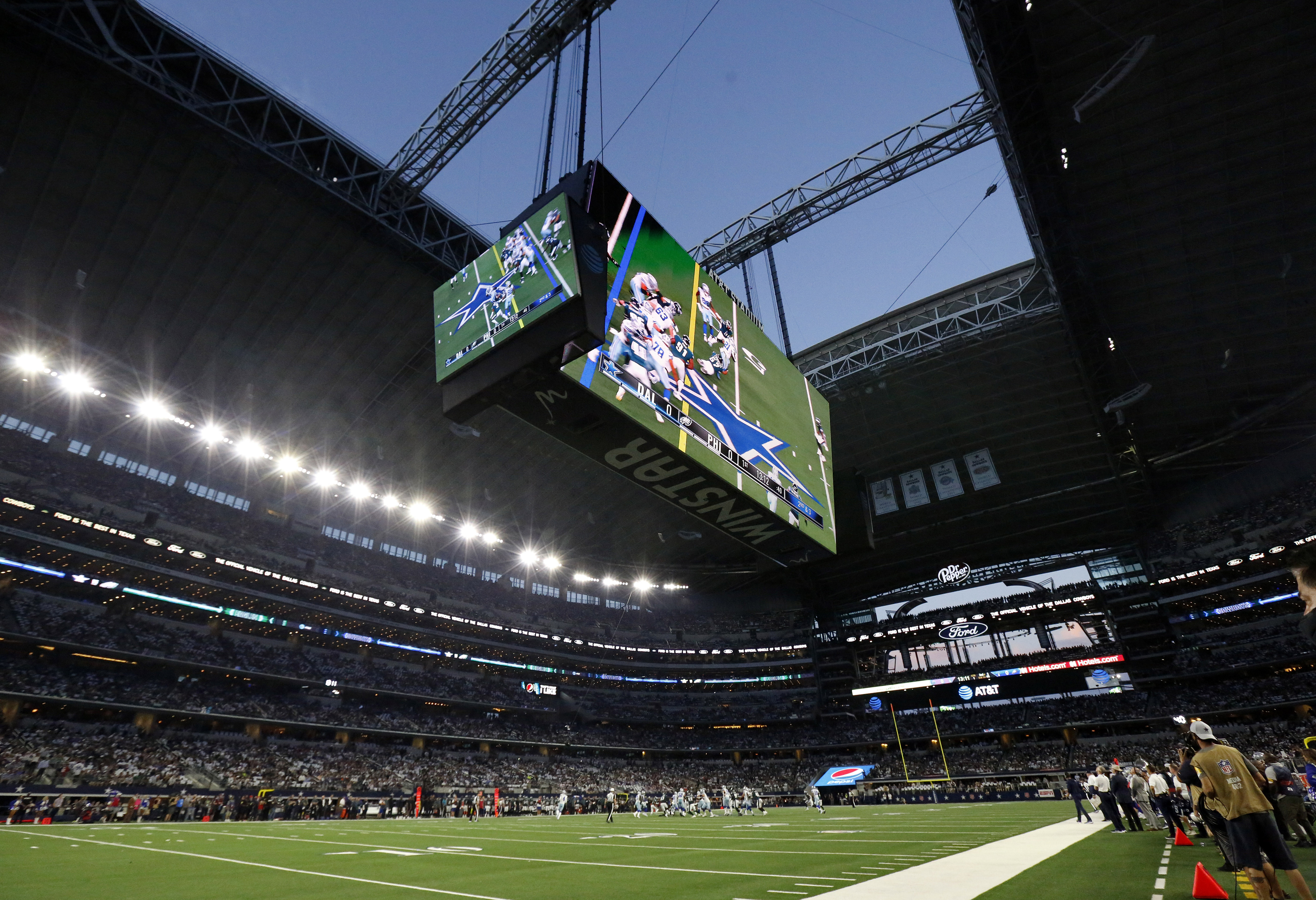 State Farm Stadium for MNF with roof open