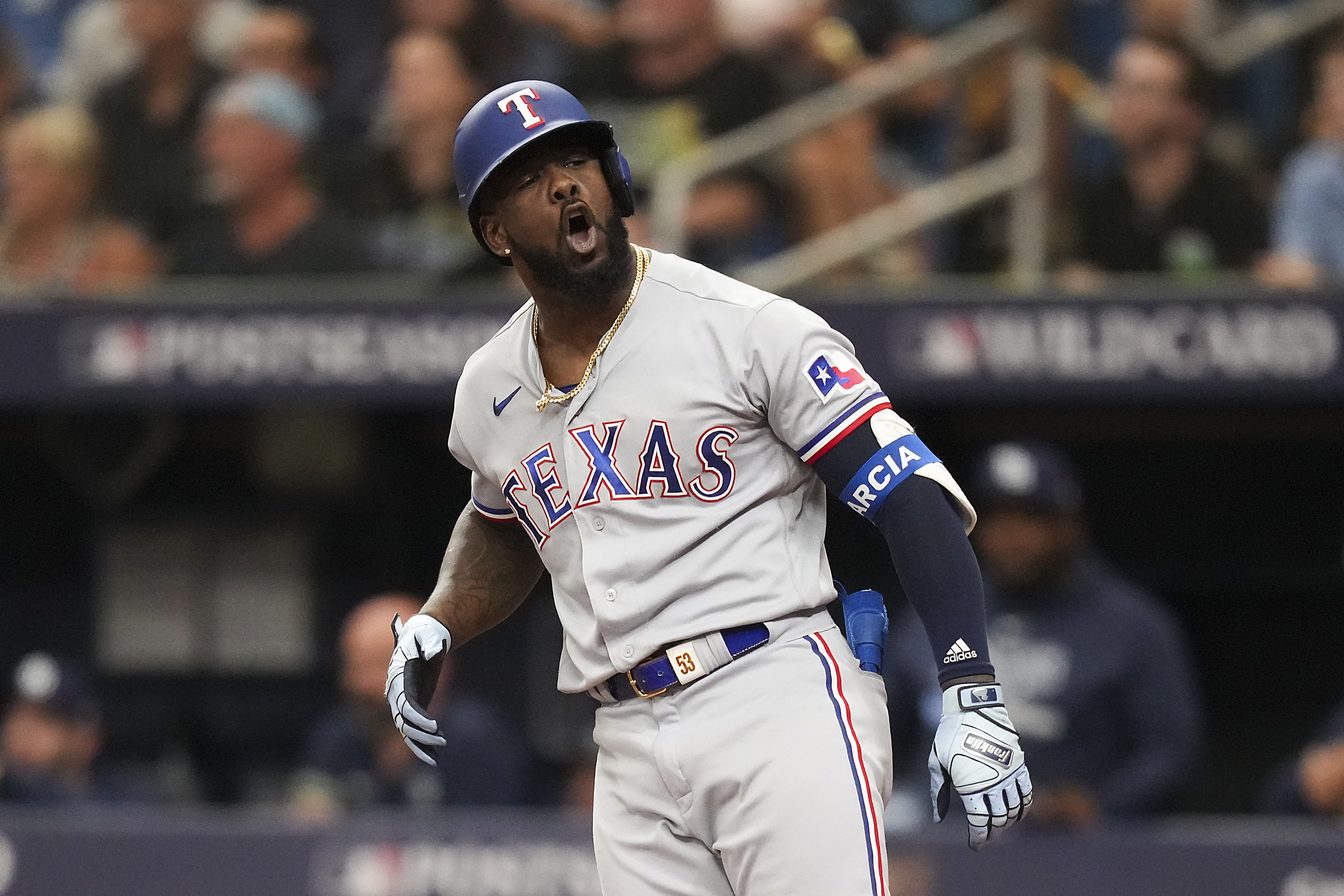 Manny homer lifts Sox over Rangers
