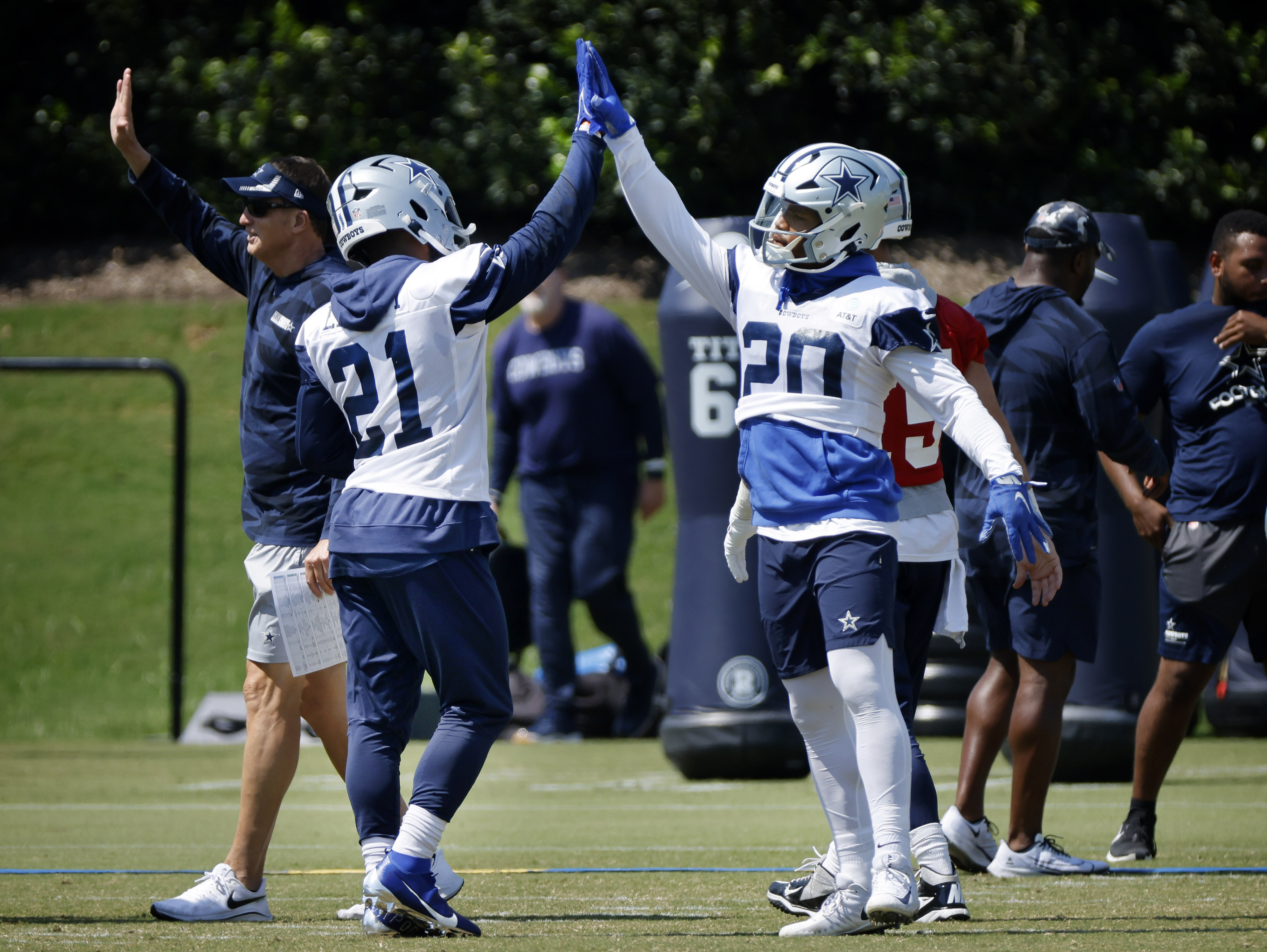 Cowboys focusing on run game with rematch against Bucs