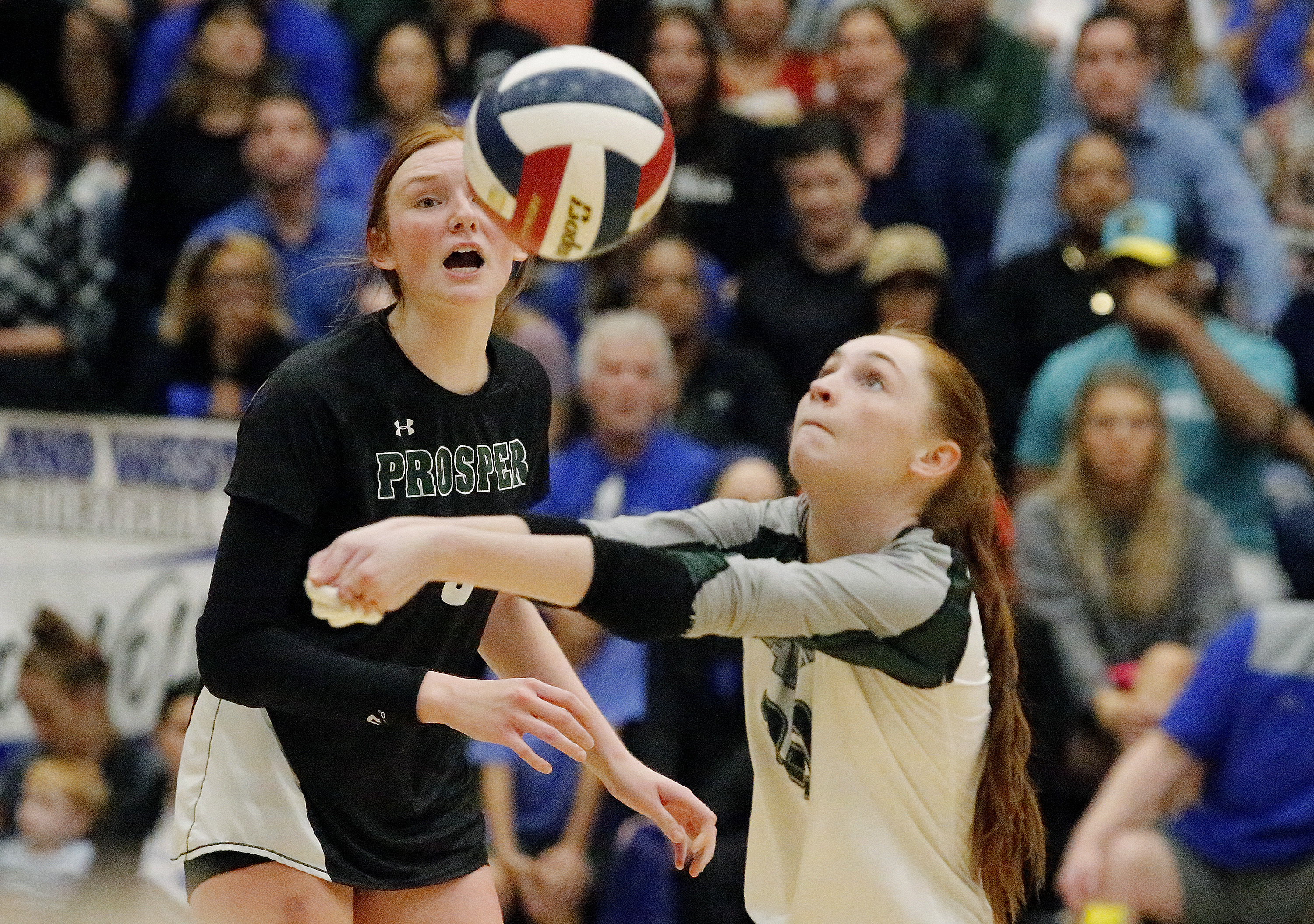 Randy Johnson's daughter is volleyball star