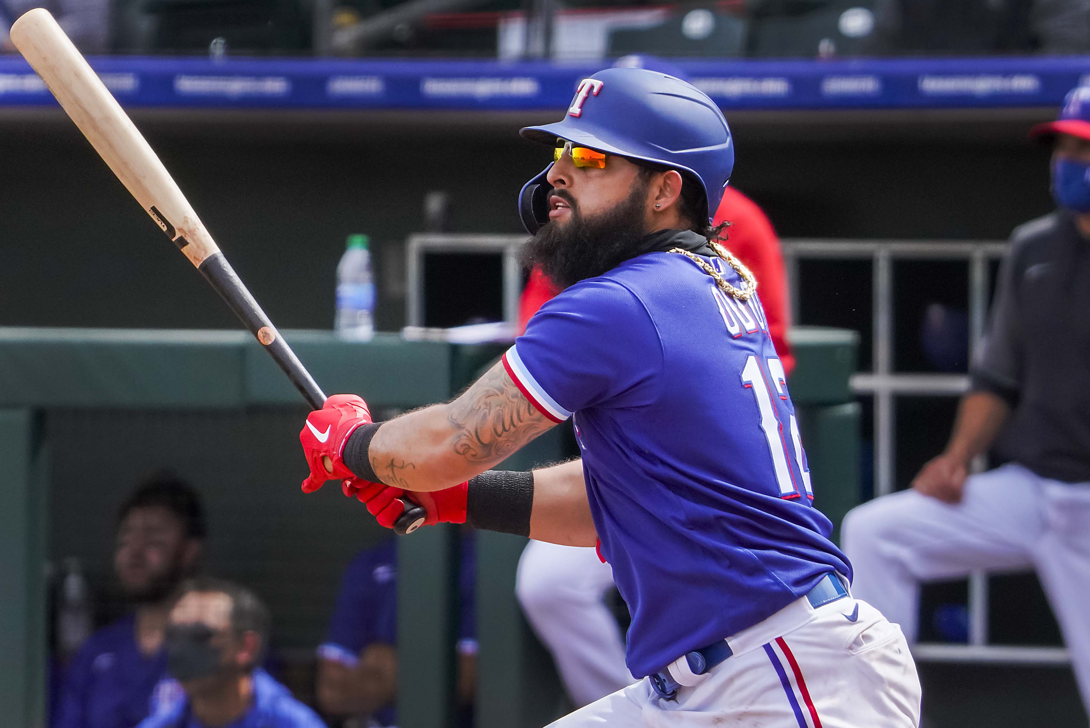 Rougned Odor hits first HR of season with newborn daughter in