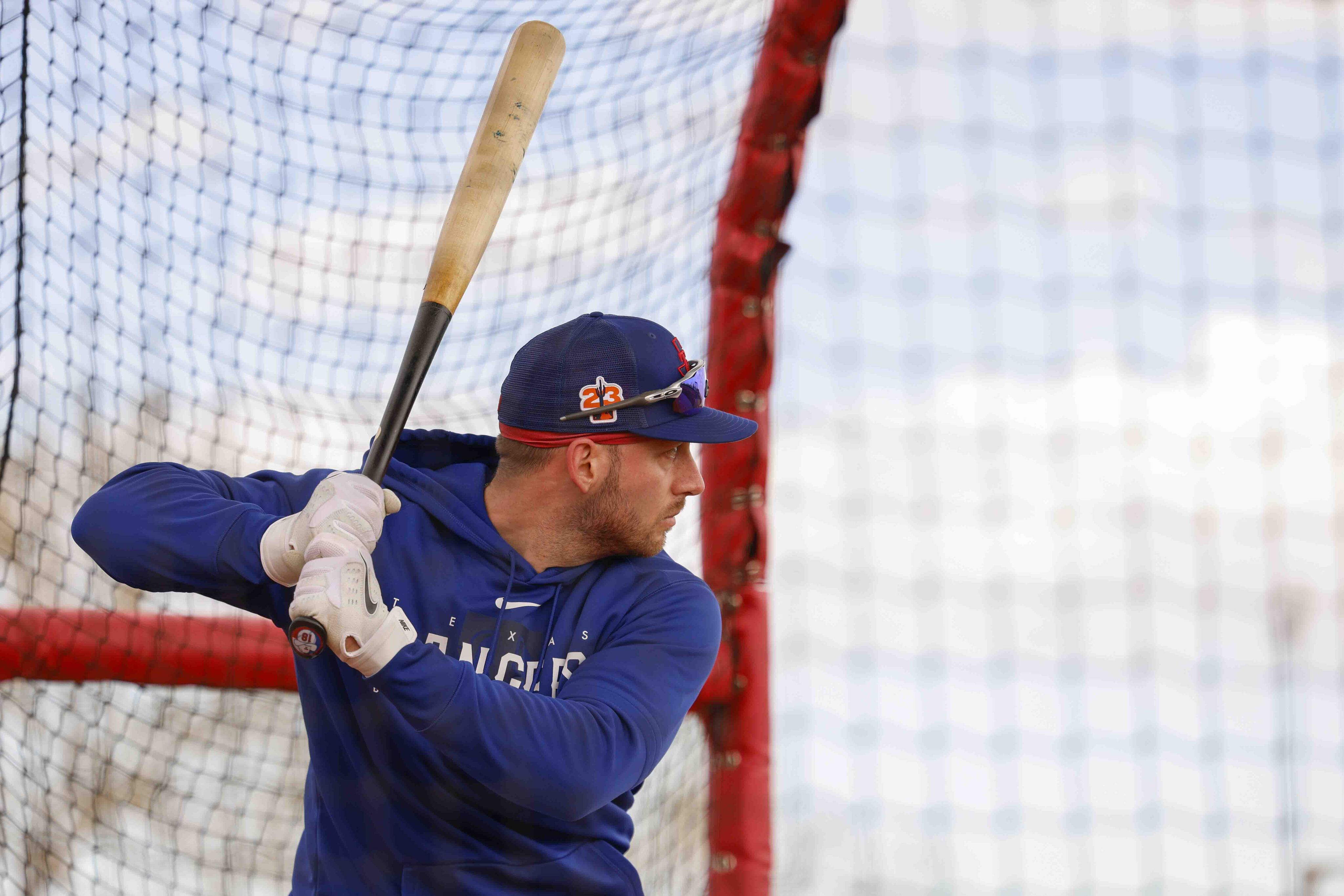 Feeling 'fresh' and healthy, Mitch Garver prepares for bounceback season  with the Rangers