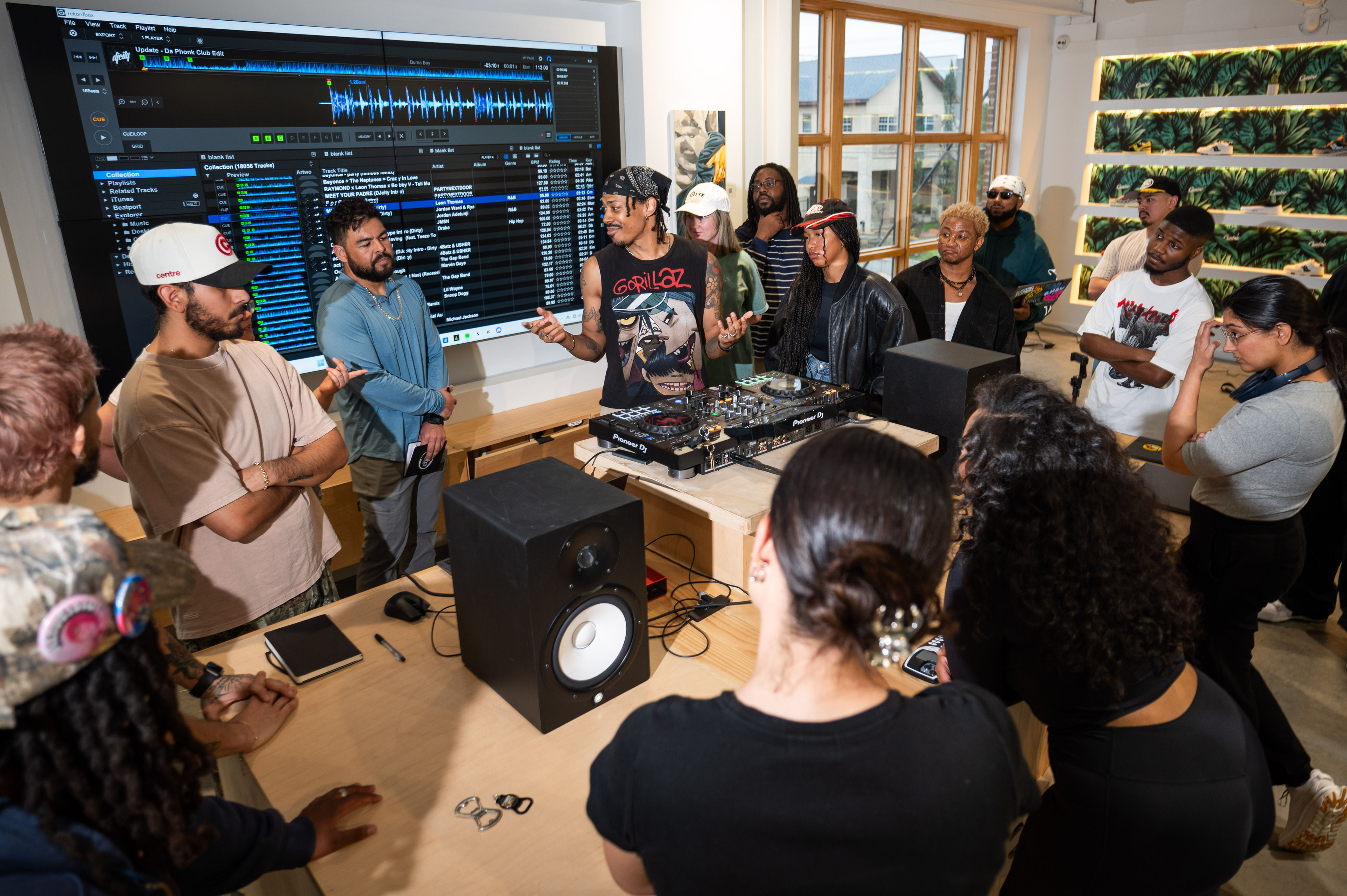 DJ機材 IO KandyTown- Mood Blue ADVISORY TO ibdj883b-3141-main