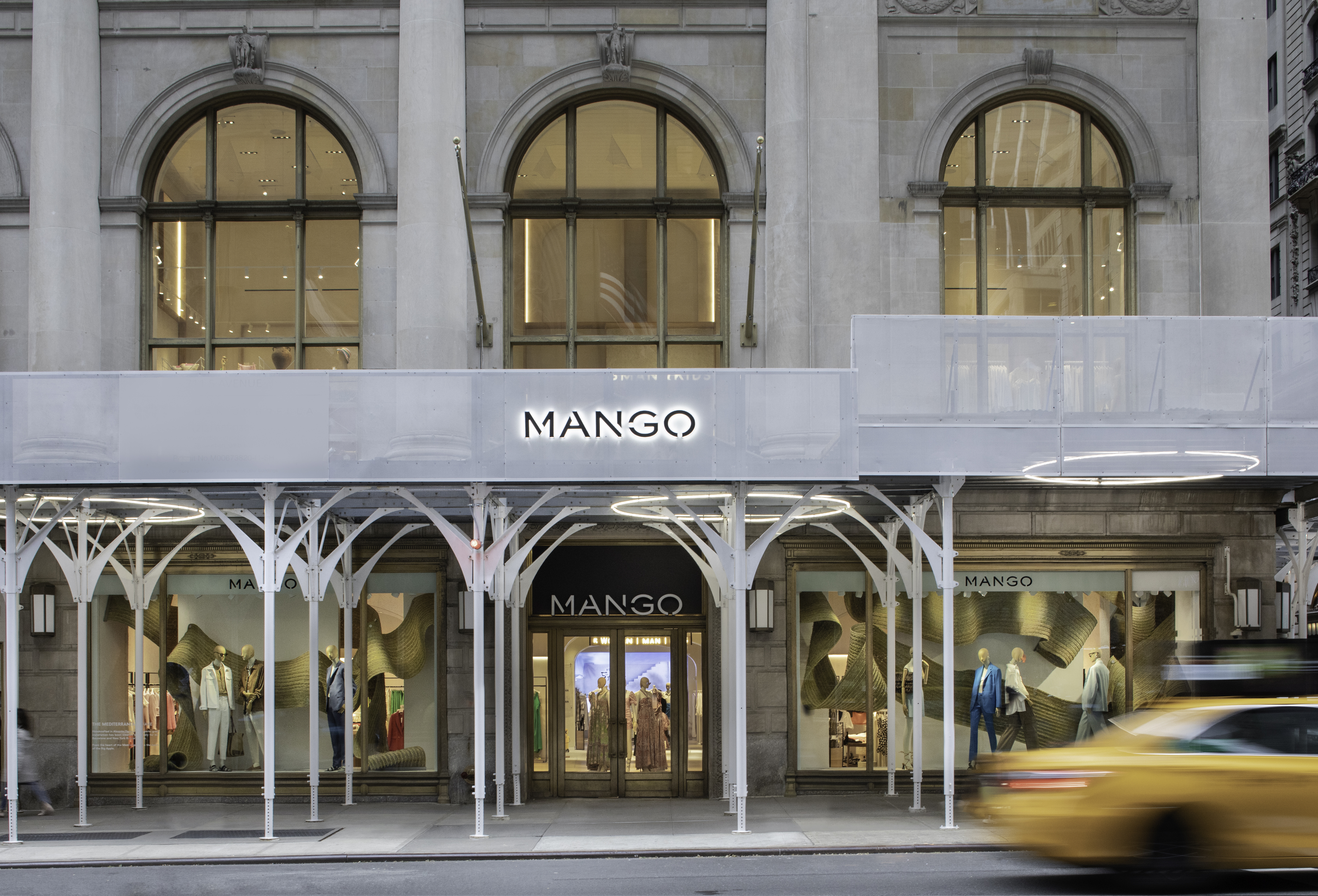 Look inside Mango in Galleria Dallas as Spanish retailer opens its first  U.S. stores