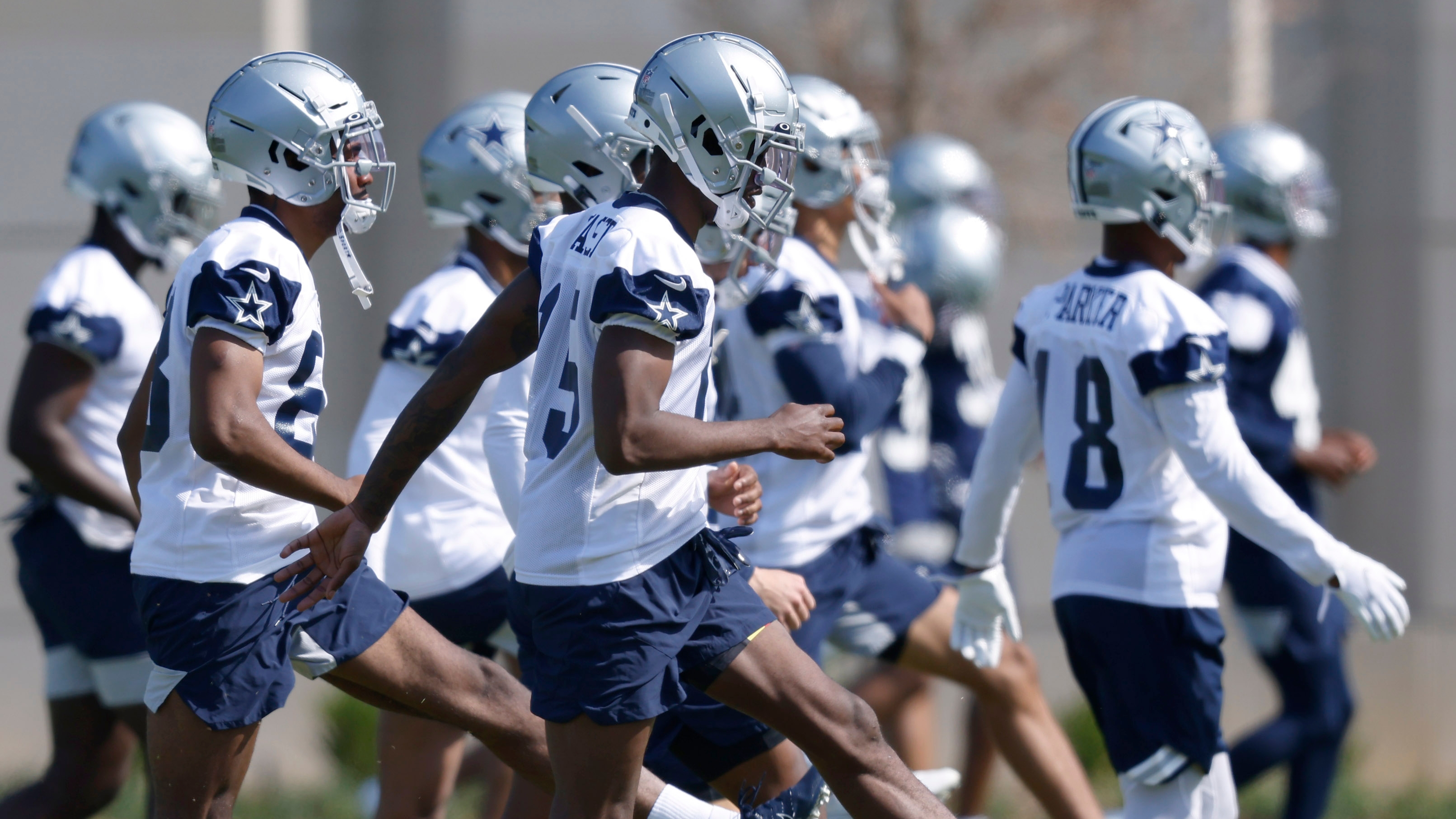 T.J. Vasher makes highlight reel one-hand catch in Cowboys camp