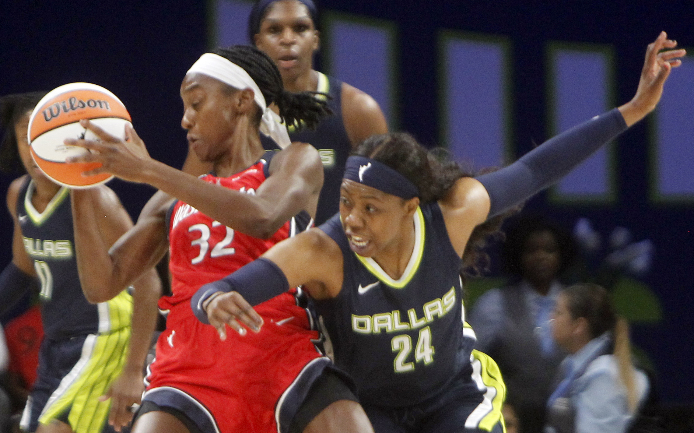 Photos Dallas Wings maintain dominant paint presence in win vs. Washington Mystics
