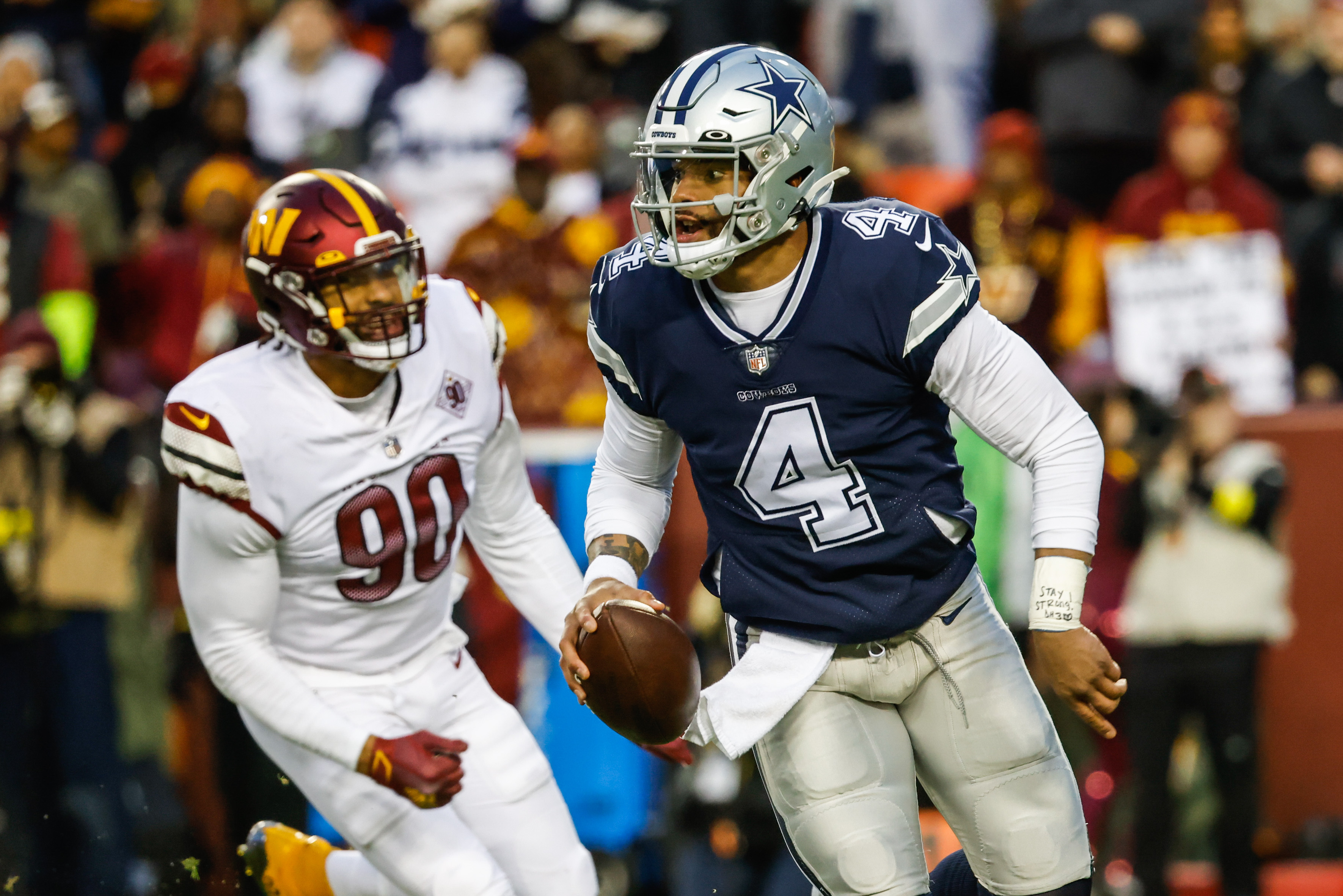 How to watch the Dallas Cowboys vs. Washington Commanders Thanksgiving NFL  game on CBS right now