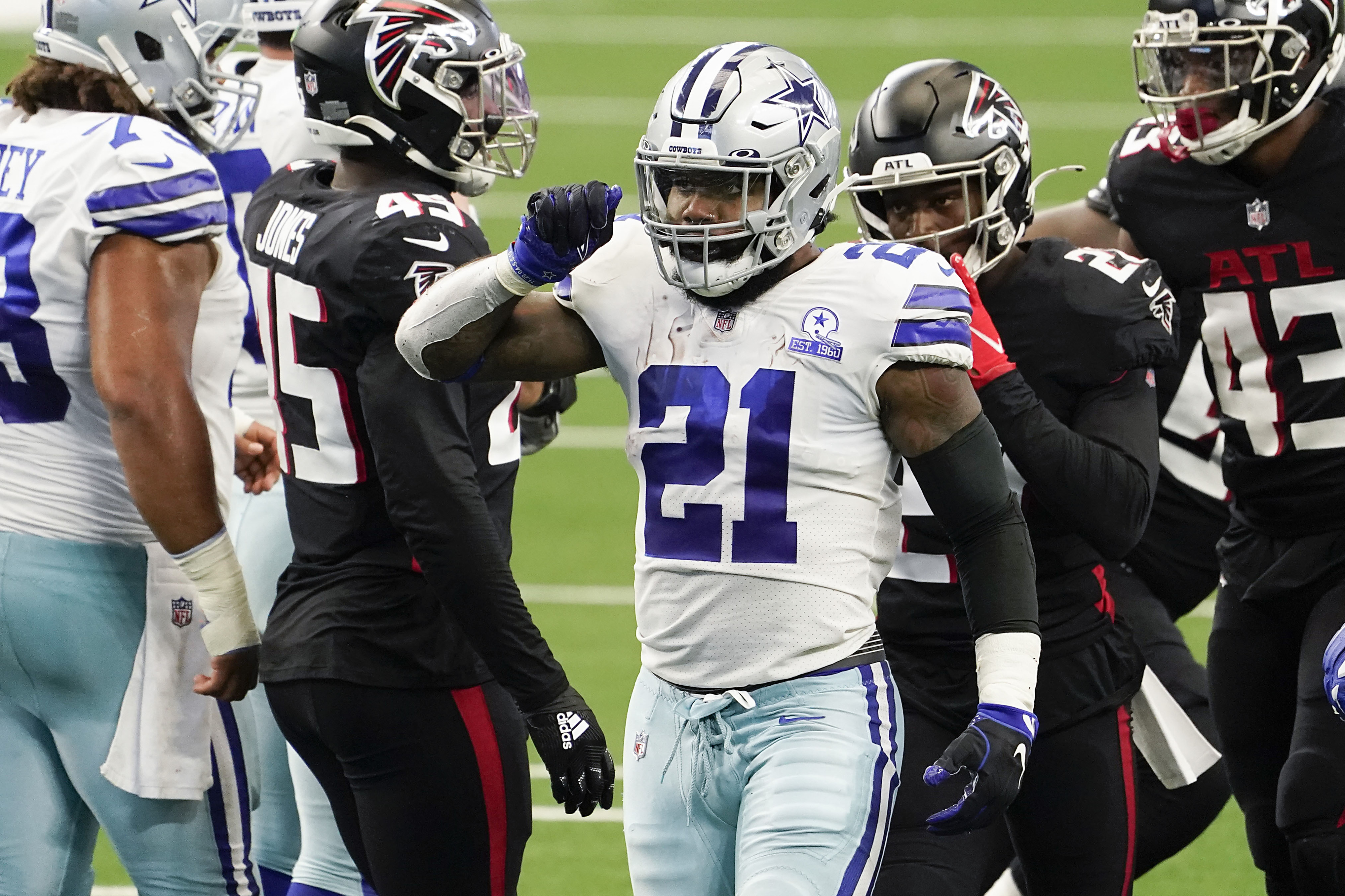 Cowboys Game Tomorrow: O-Line Injuries, Zeke's Return & More Top Storylines